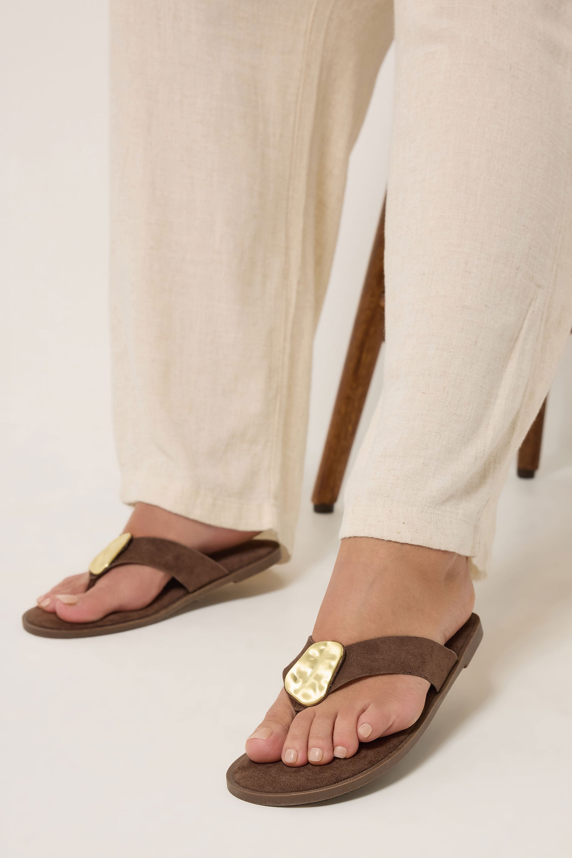 Chocolate Brown Hammered Disk Sandals In Extra Wide EEE Fit | Yours Clothing 3