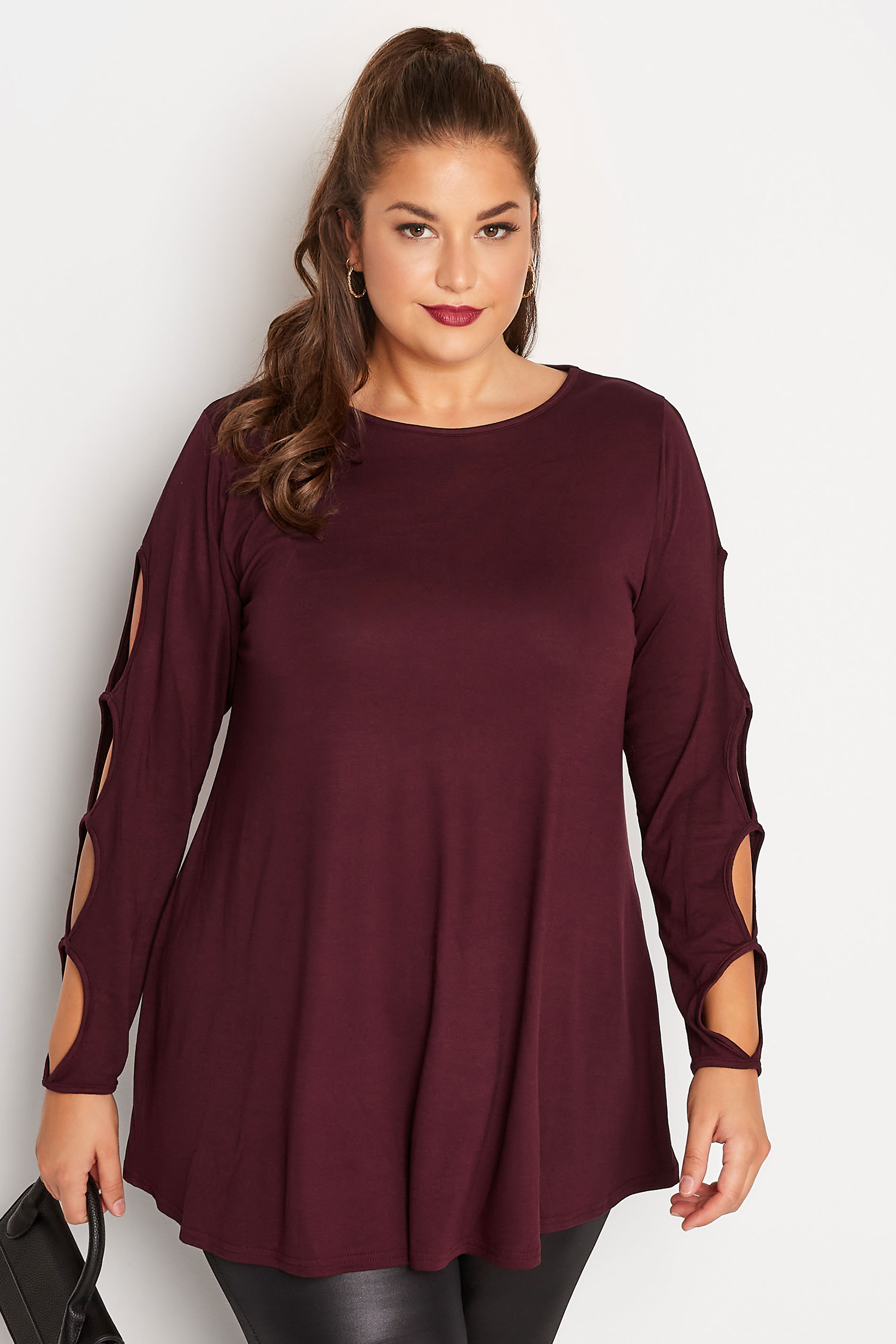 LIMITED COLLECTION Curve Berry Red Cut Out Sleeve Top 1