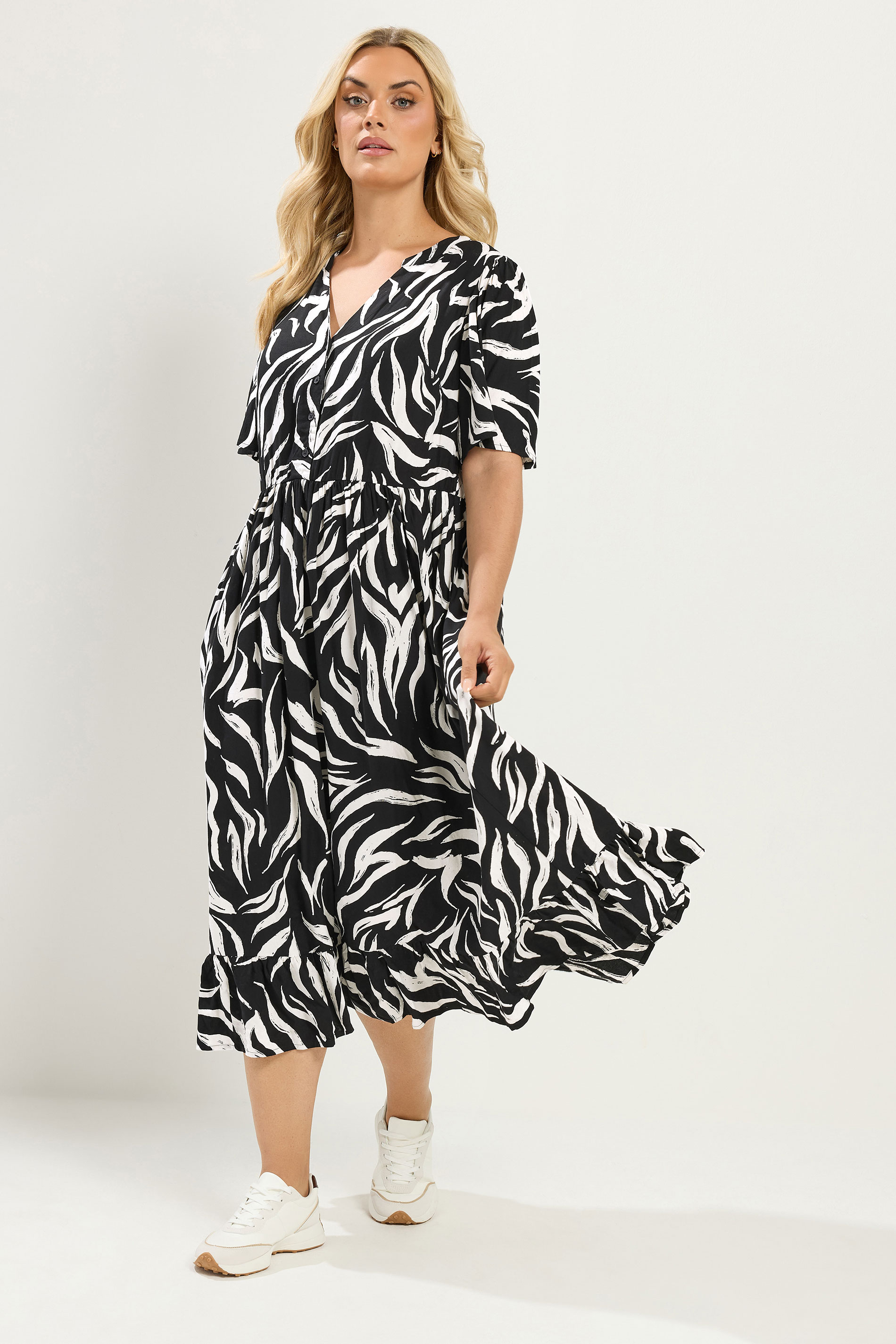 YOURS Plus Size Black Zebra Print Maxi Dress | Yours Clothing 3