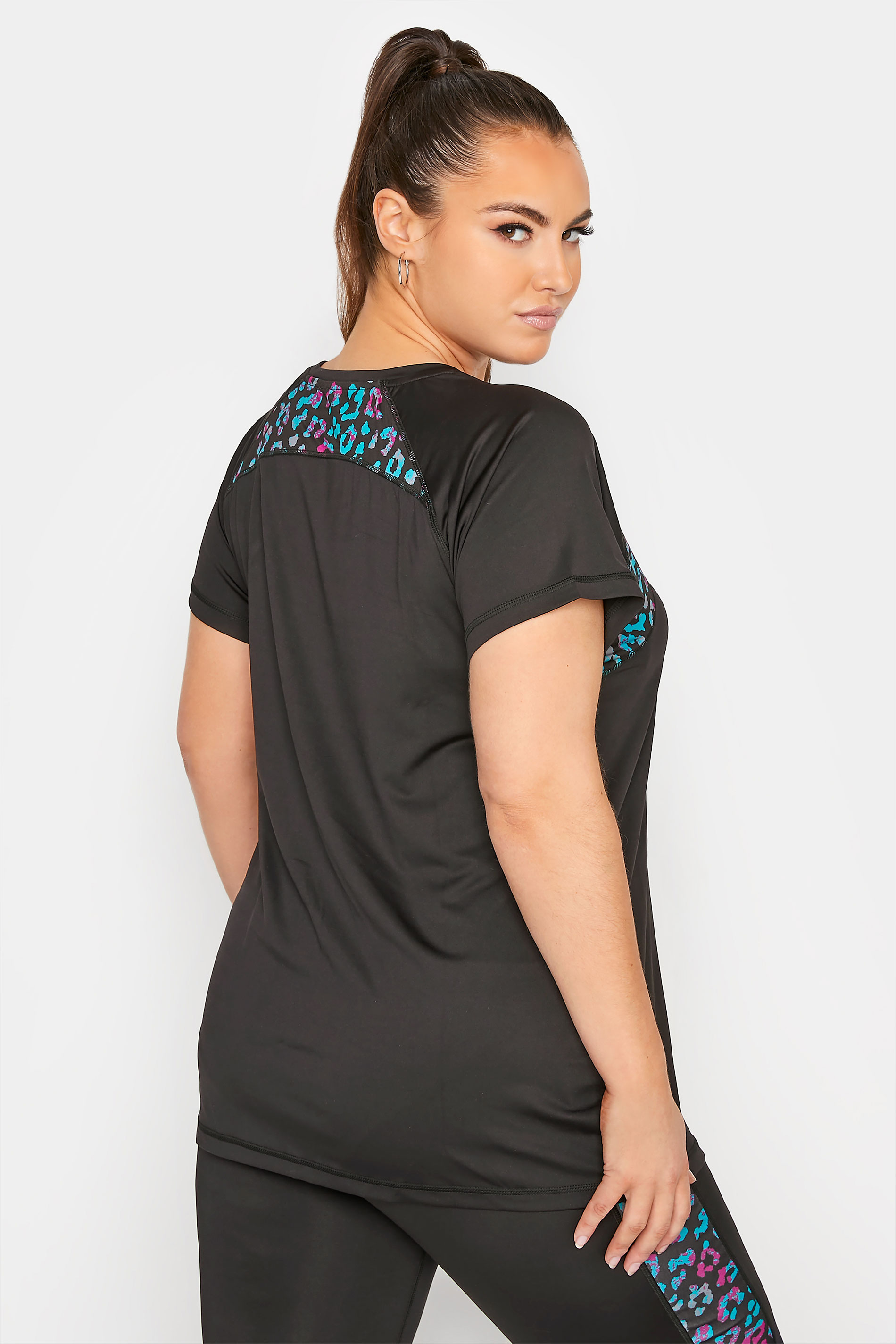 Grande taille  Activewear Grande Taille Grande taille  Active Tops | ACTIVE - T-Shirt Noir Manches Léopard - OV42483