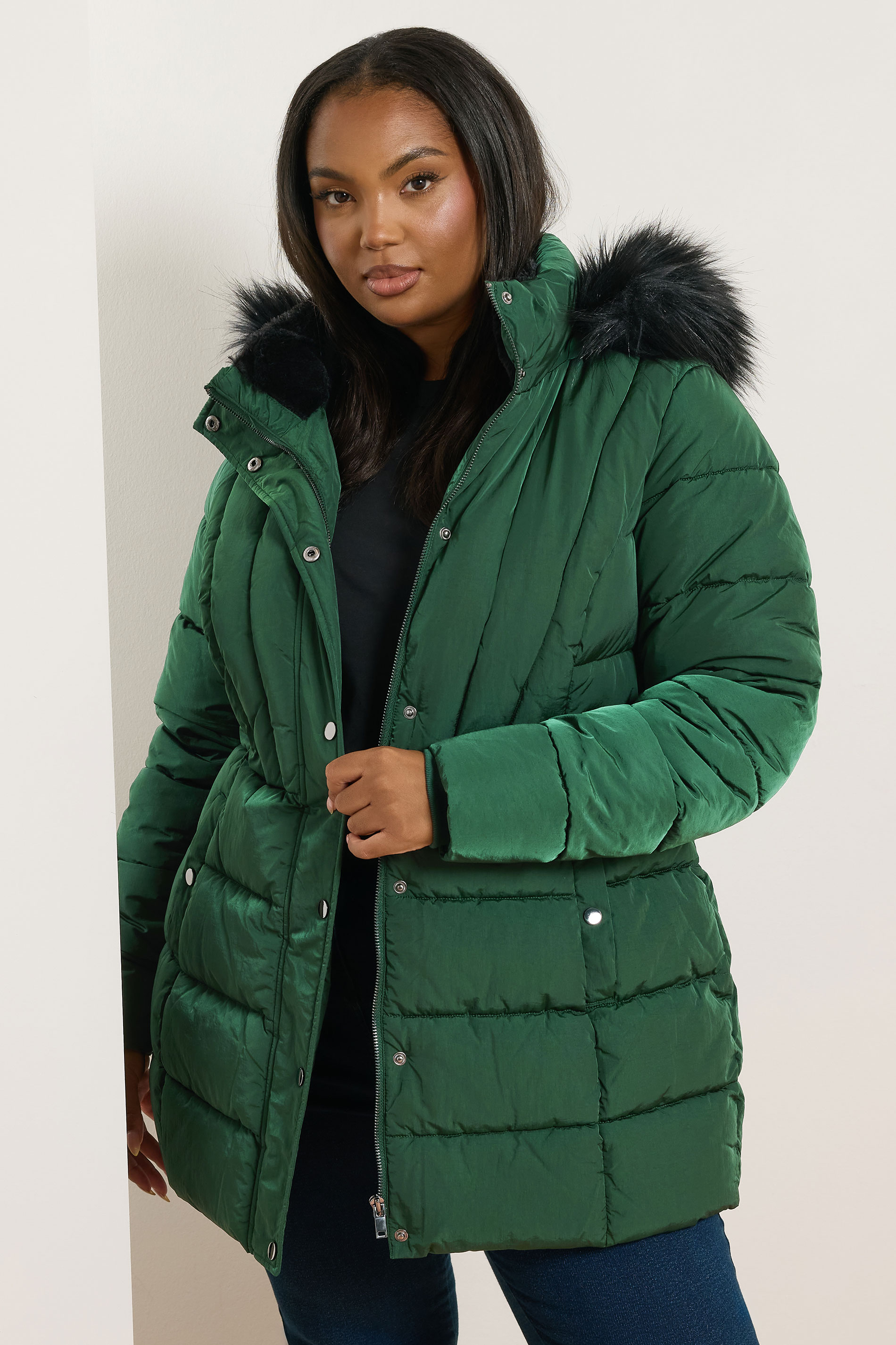 Green Yours Curve Short Puffer Coat, Women's Curve & Plus Size, Yours