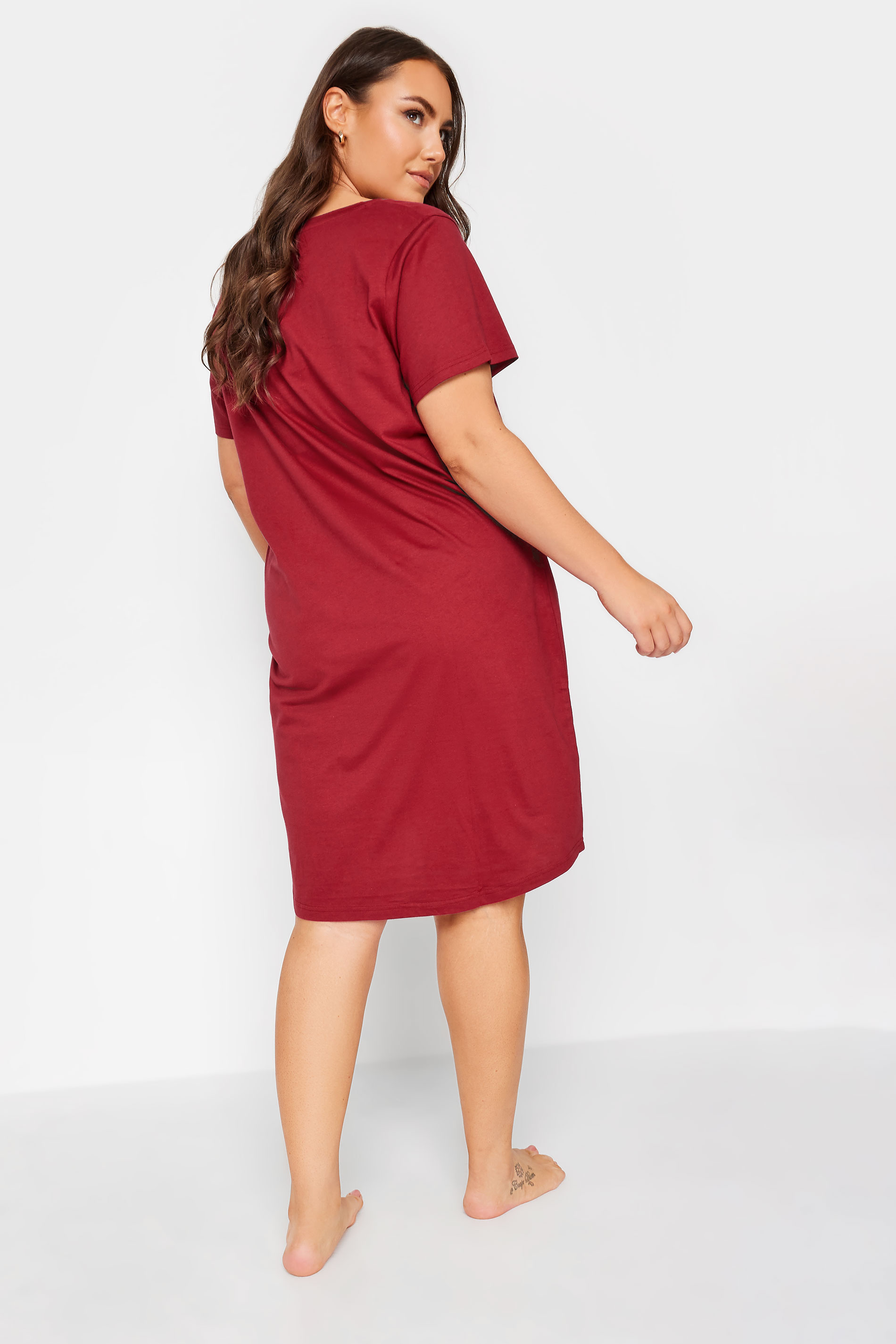 YOURS Plus Size Red Boofle ‘Warm and Cosy' Slogan Nightdress 3