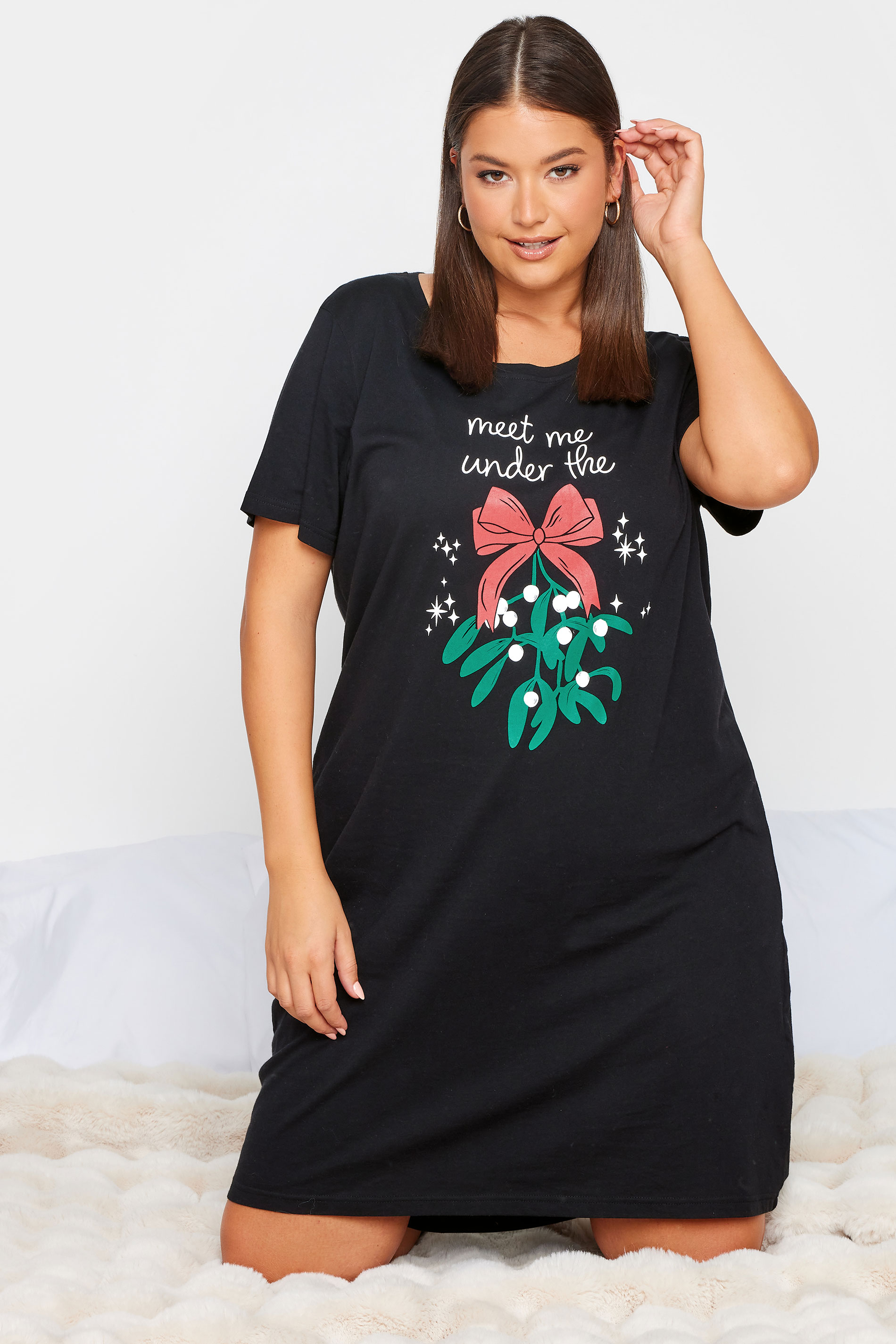YOURS Plus Size Black 'Meet Me Under The Mistletoe' Slogan Christmas Nightdress | Yours Clothing 1