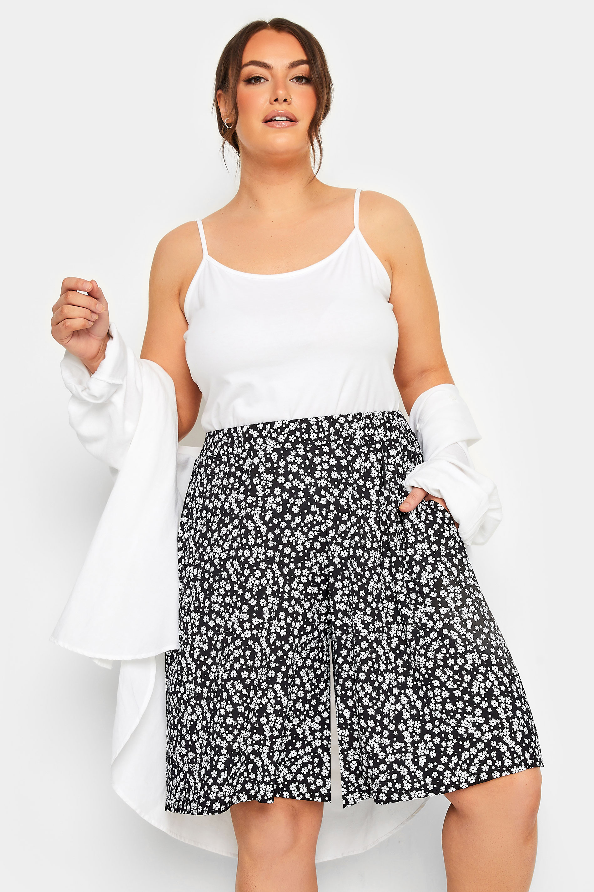 YOURS Plus Size Curve Black Ditsy Print Shorts | Yours Clothing  1