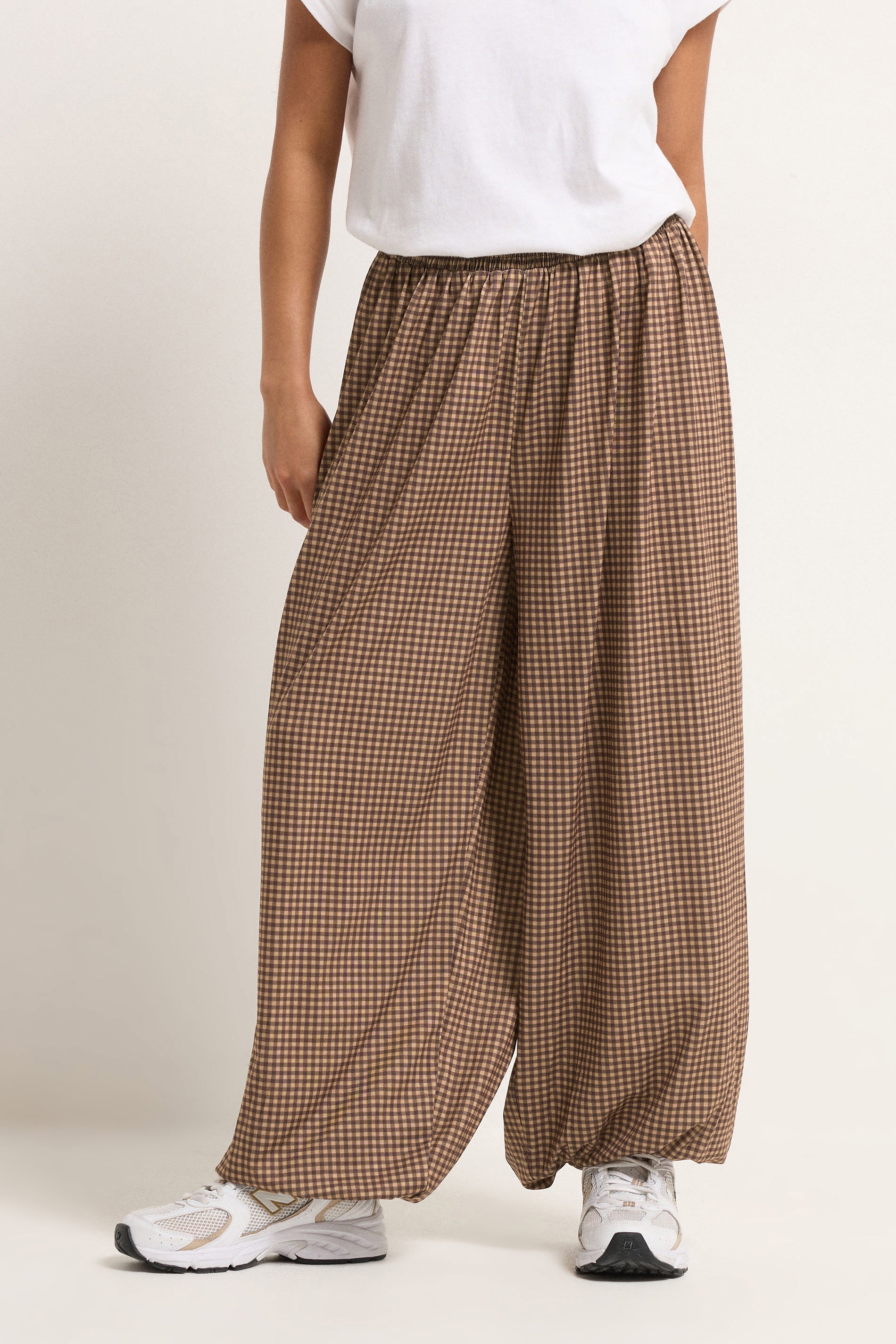 PixieGirl Petite Women's Brown Gingham Balloon Trousers | PixieGirl 1