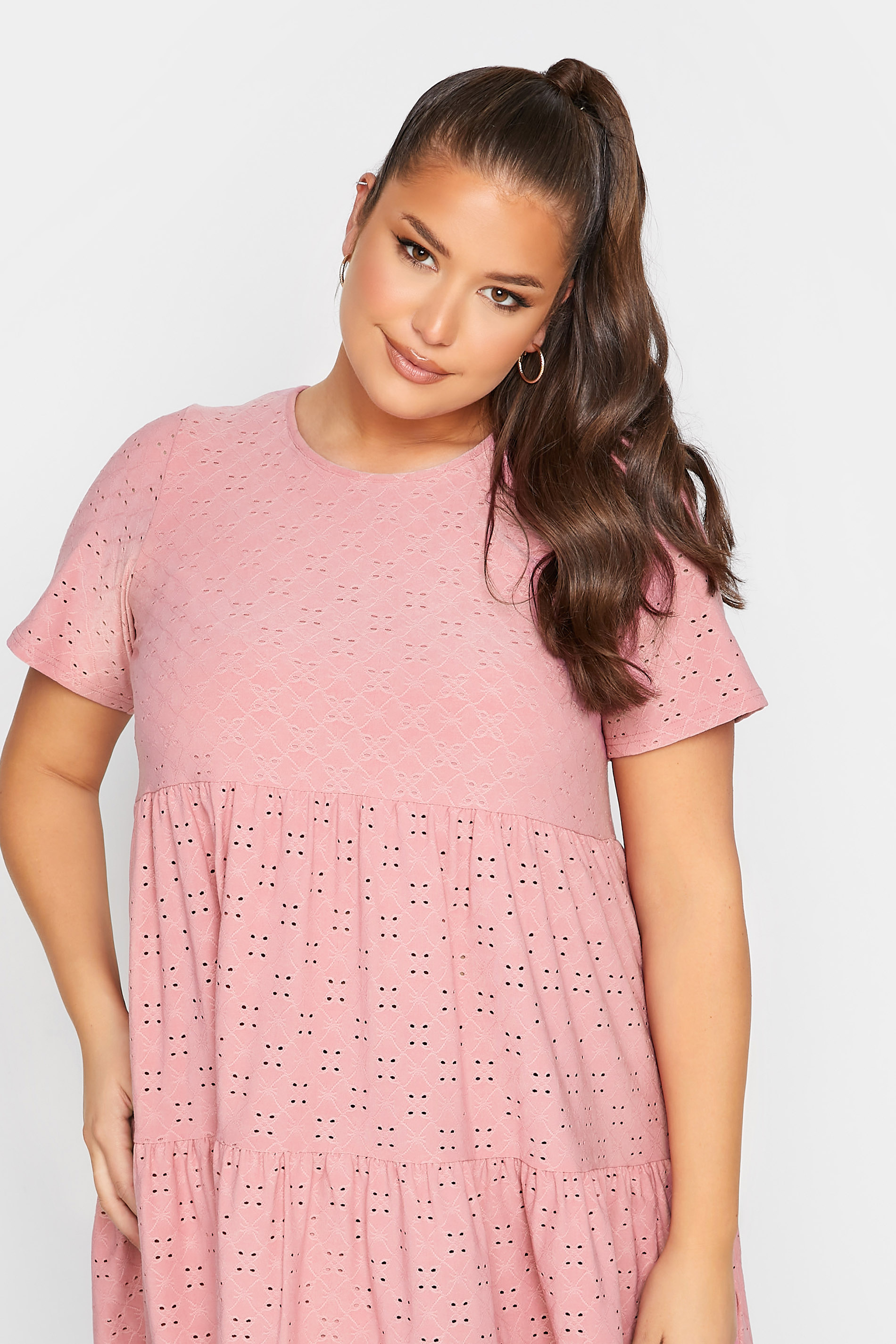 Grande taille  Tops Grande taille  Tops dÉté | LIMITED COLLECTION - Top Rose Smocké Broderie Anglaise - BX09332