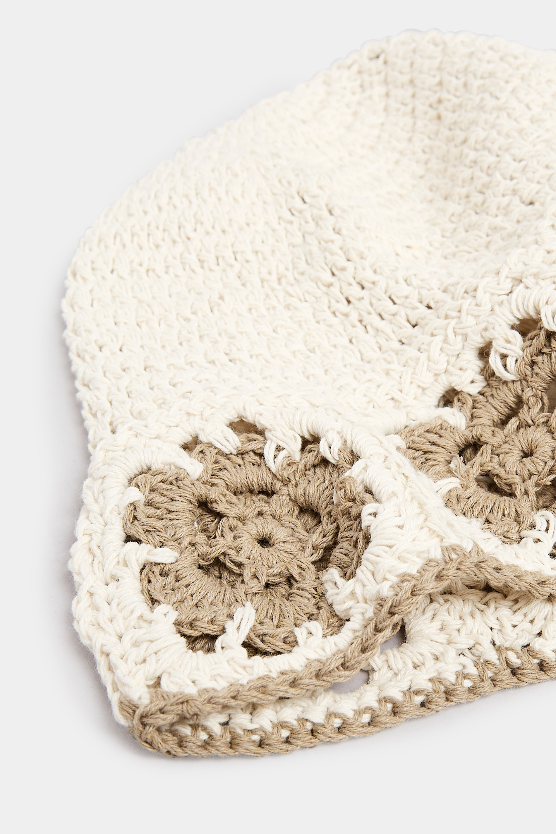 White Crochet Contrast Edge Bucket Hat | Yours Clothing  3