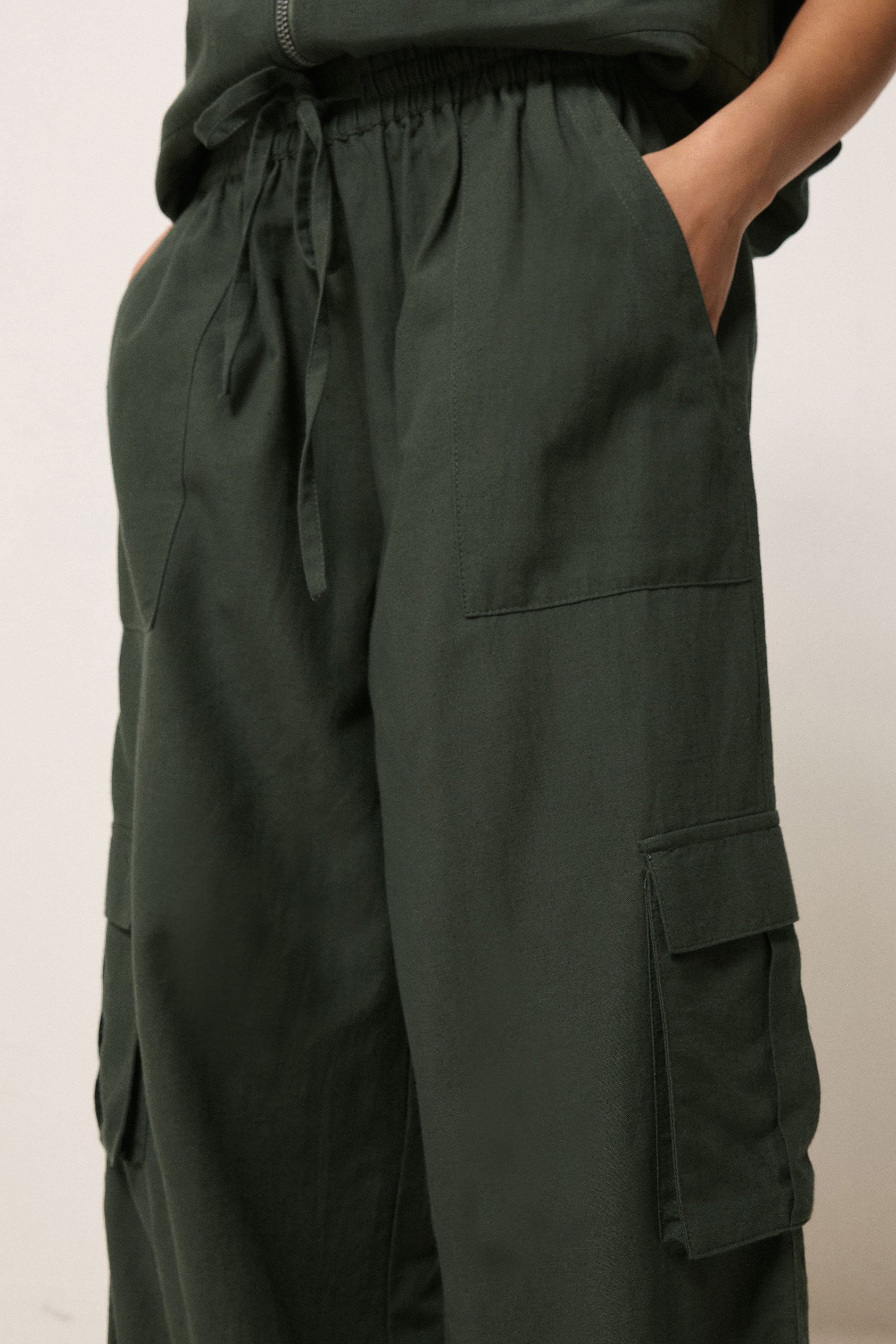 PixieGirl Petite Women's Khaki Green Cotton Cargo Wide Leg Trousers | PixieGirl 4