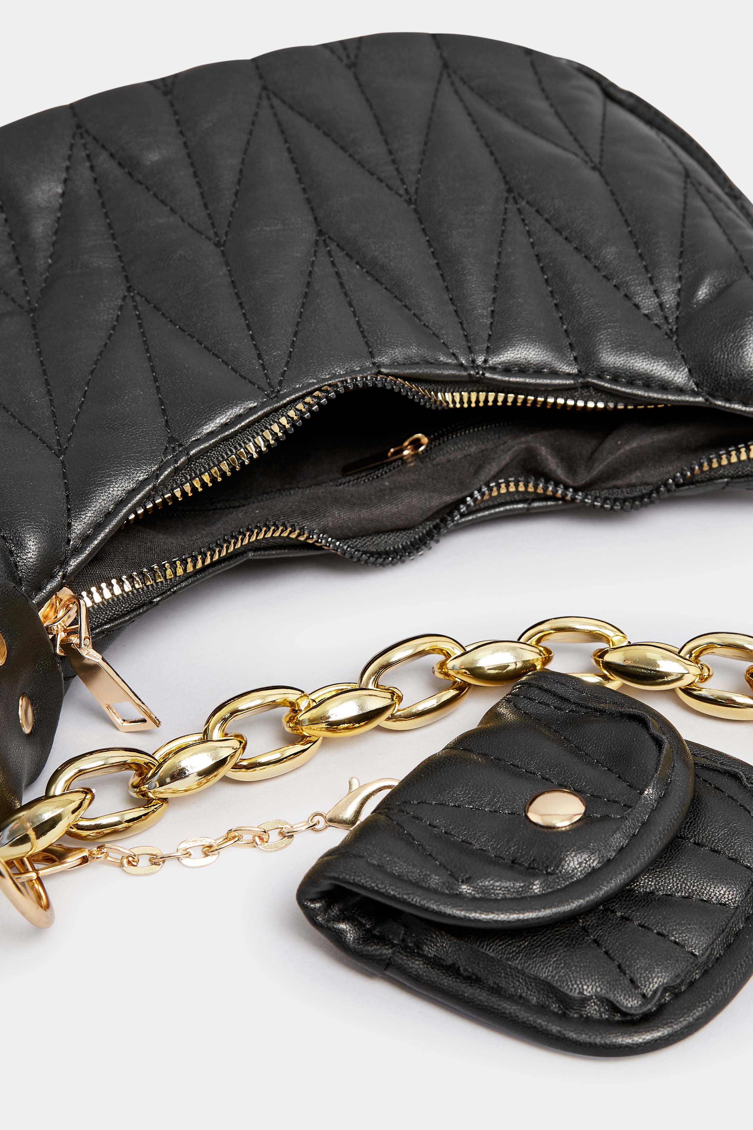 Quilted Chunky Chain Bag