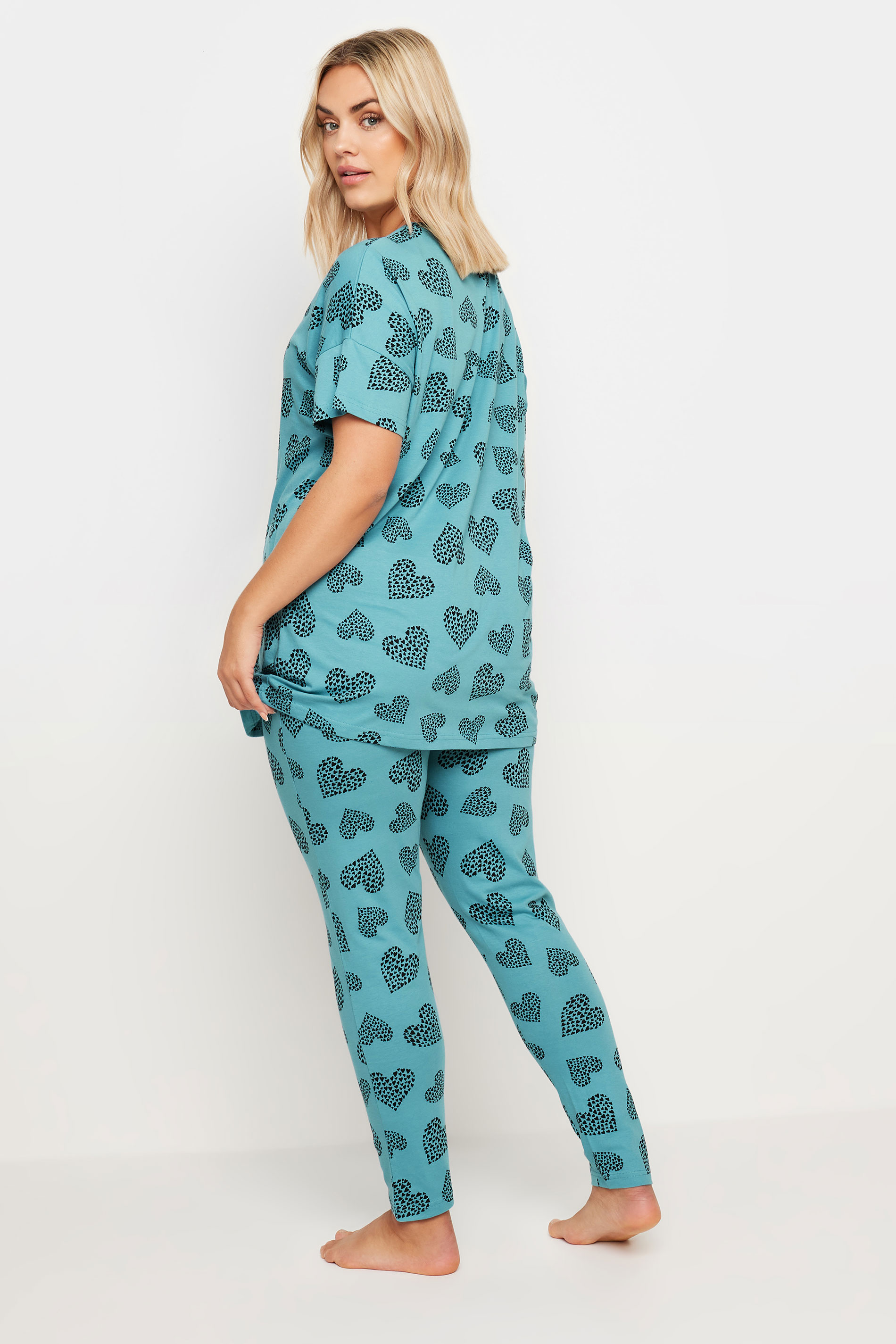 YOURS Plus Size Blue Cluster Heart Print Pyjama Set | Yours Clothing 3