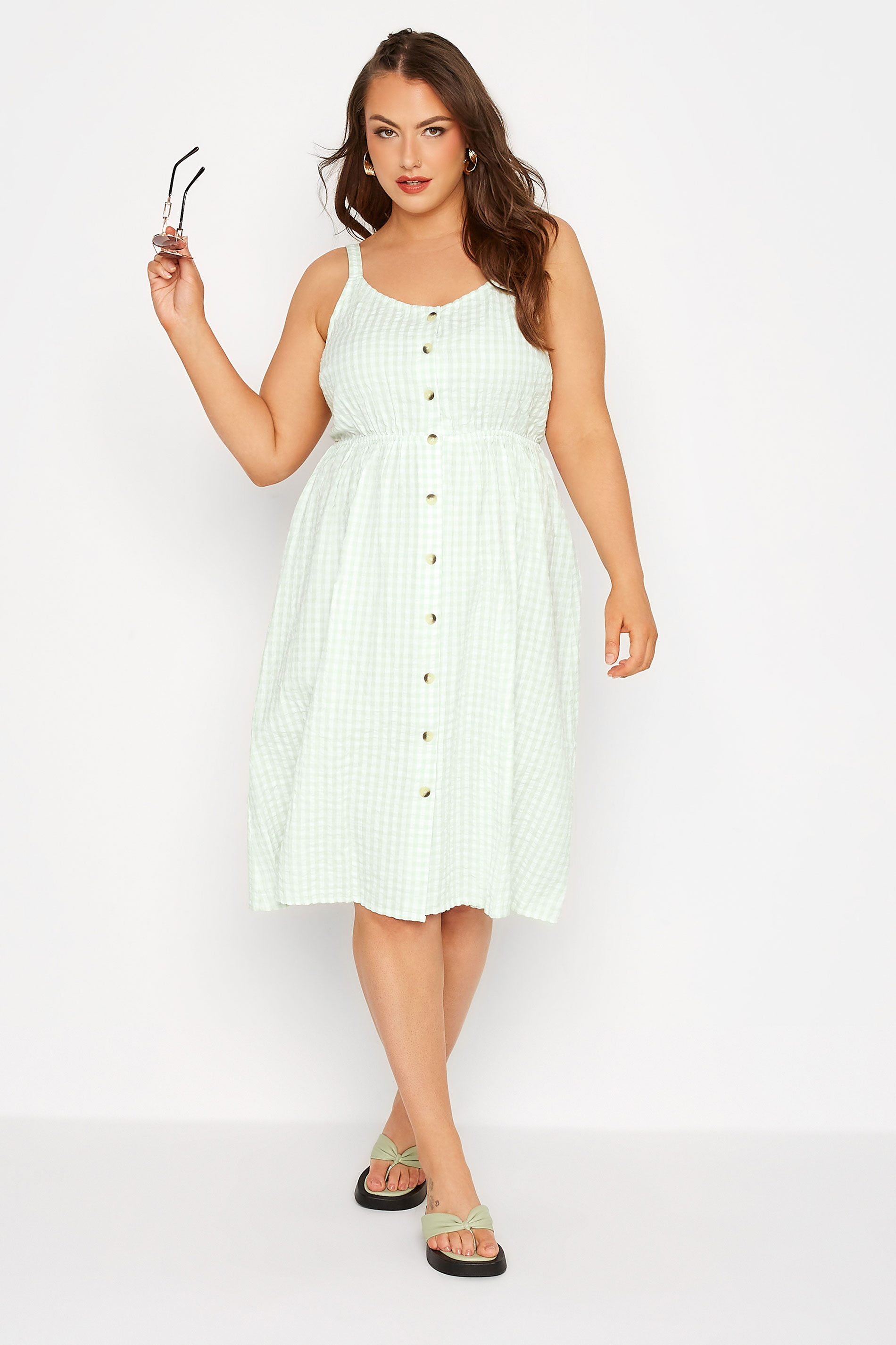 Robes Grande Taille Grande taille  Robes Mi-Longue | LIMITED COLLECTION Curve Green Gingham Button Front Sundress - VS31206