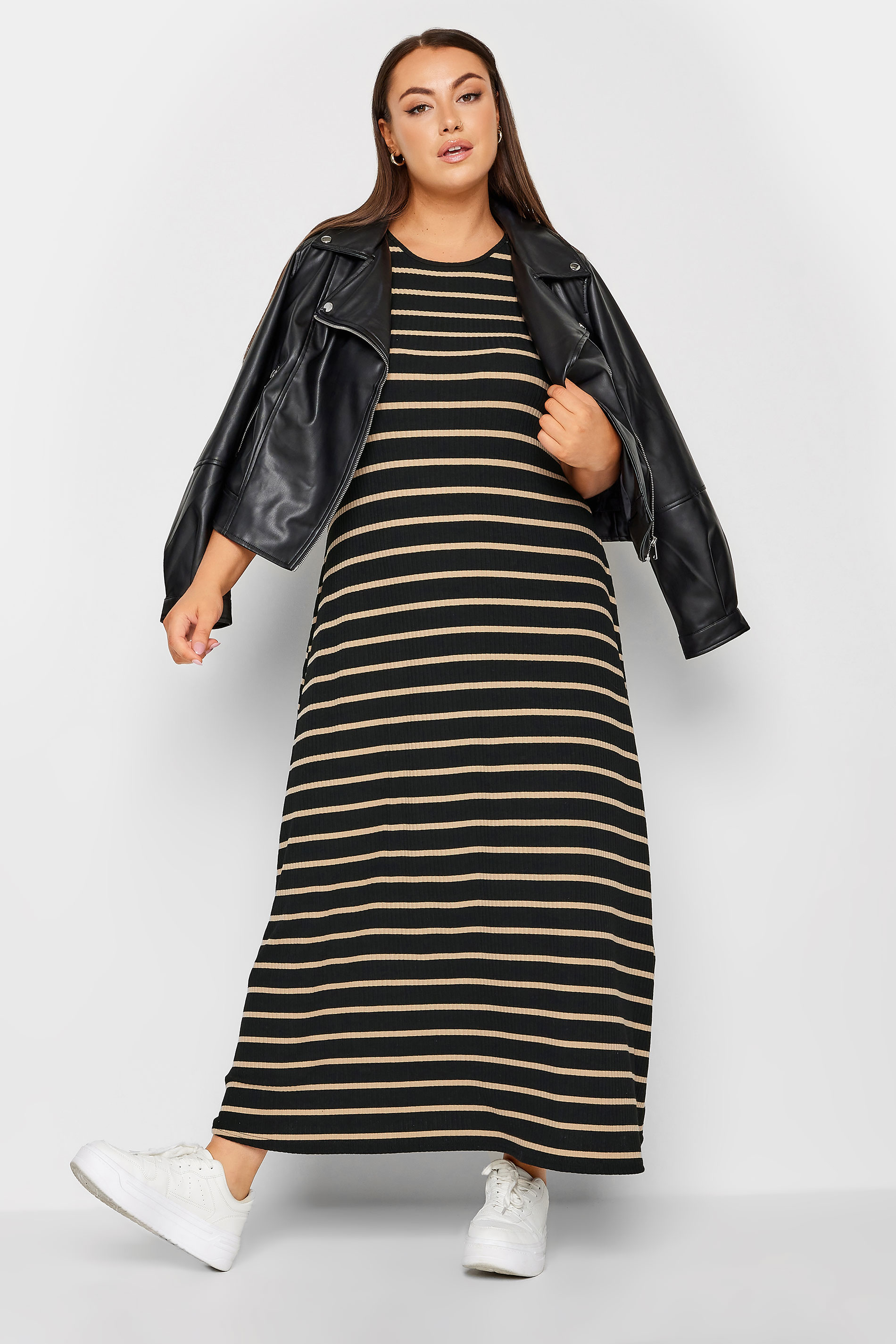 YOURS Curve Plus Size Black Ribbed Stripe Swing Maxi Dress | Yours Clothing  3