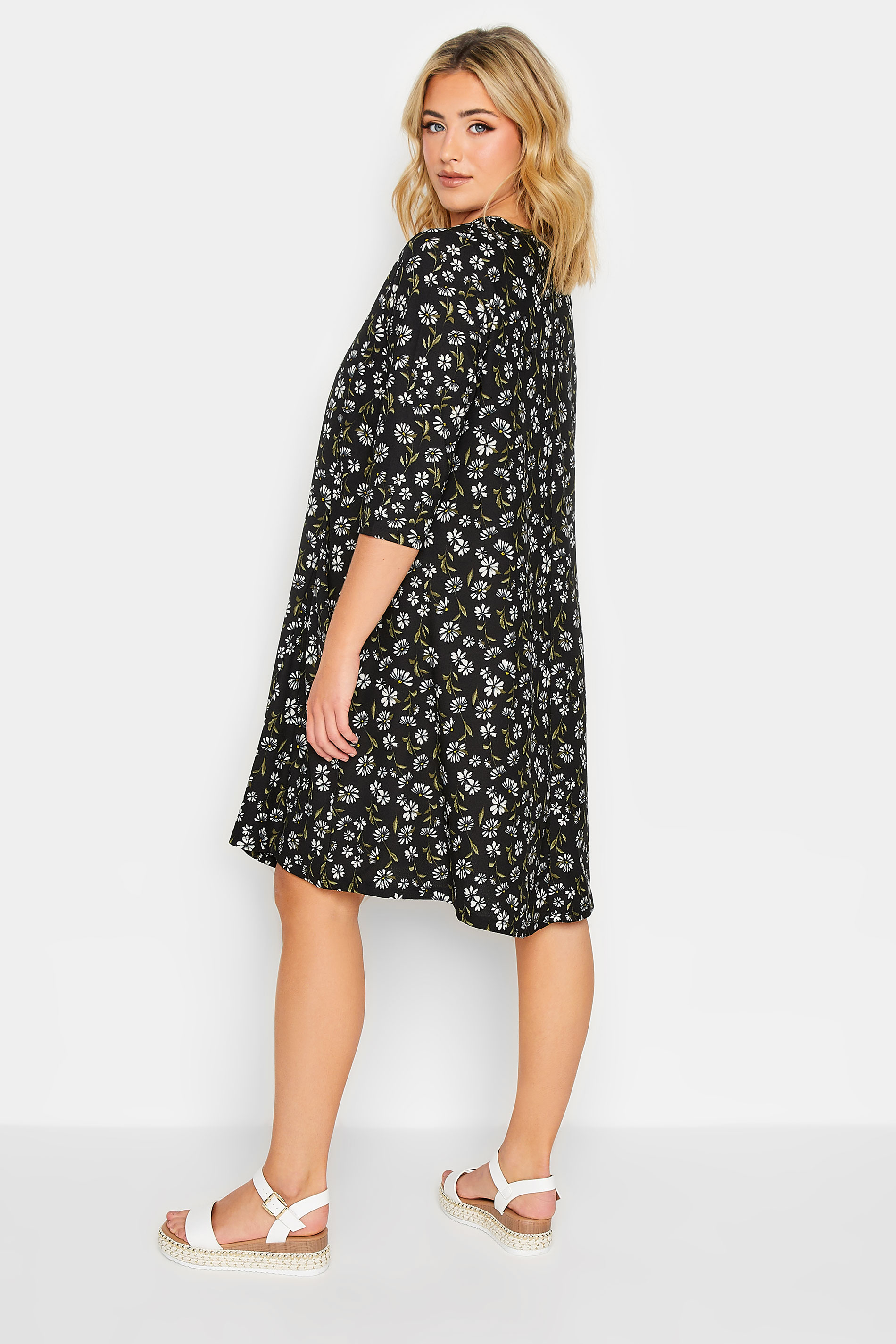 YOURS Plus Size Black Daisy Print Drape Pocket Mini Dress | Yours Clothing 3