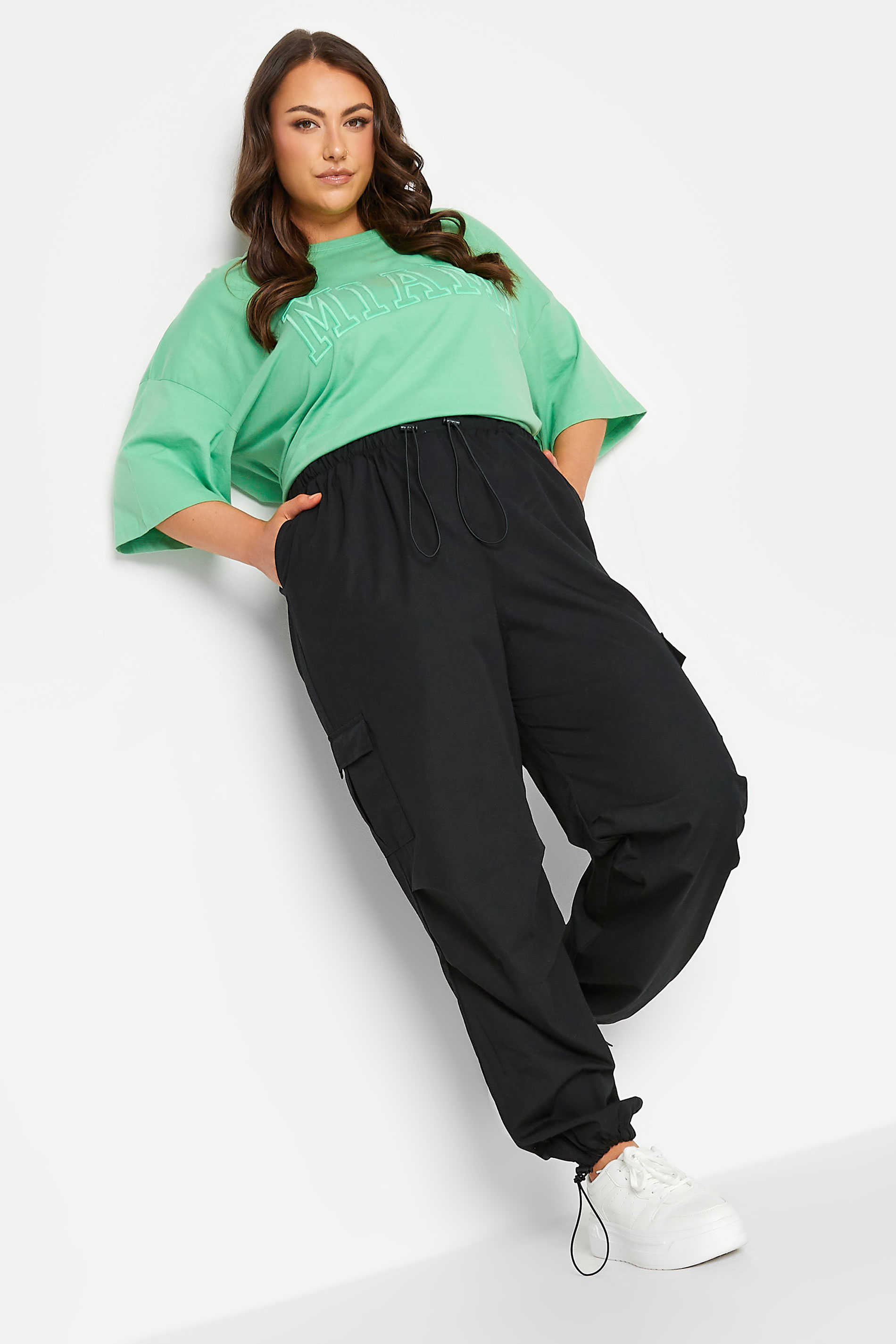 YOURS Curve Plus Size Black Cuffed Cargo Parachute Trousers | Yours Clothing  2