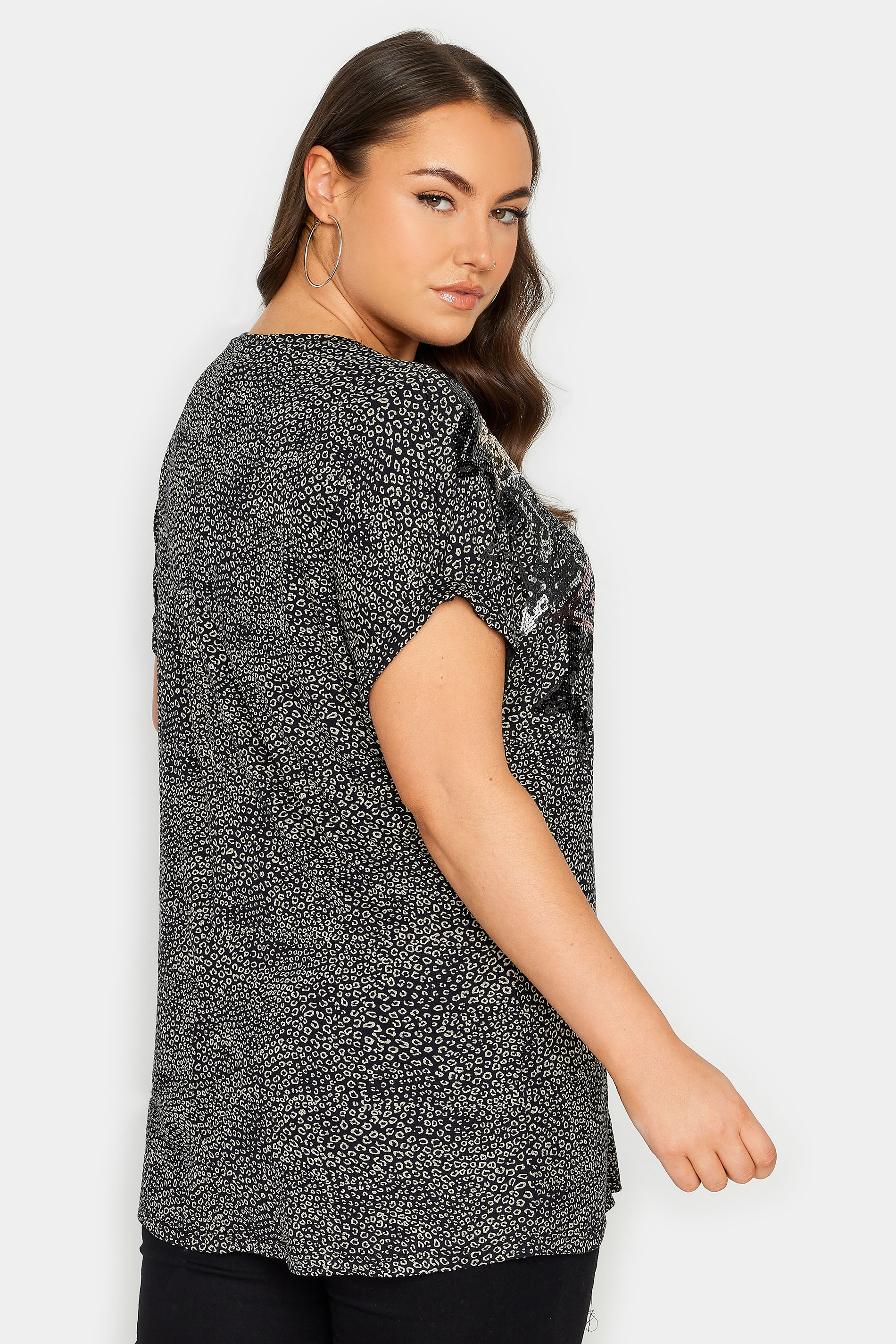 YOURS Plus Size Black Star Sequin Embellished T-Shirt | Yours Clothing 3