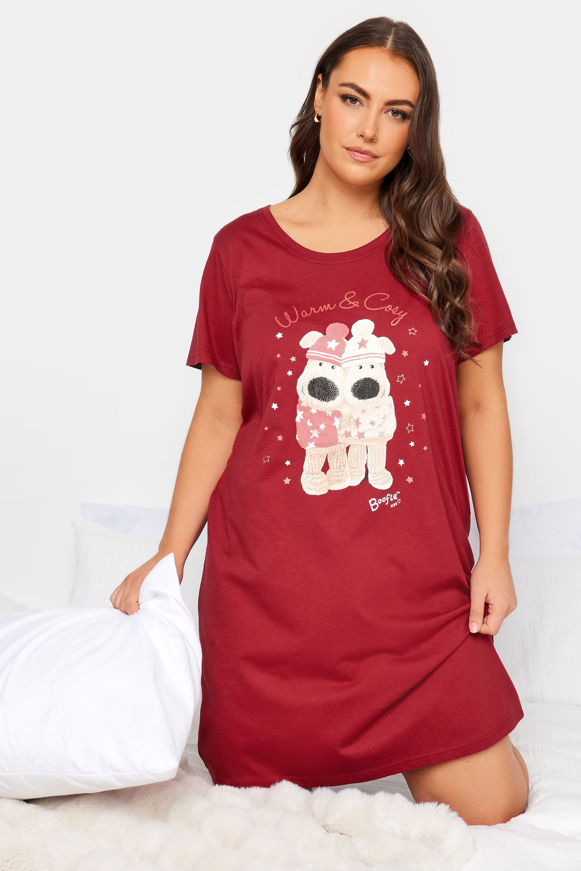 YOURS Plus Size Red Boofle ‘Warm and Cosy' Slogan Nightdress 1