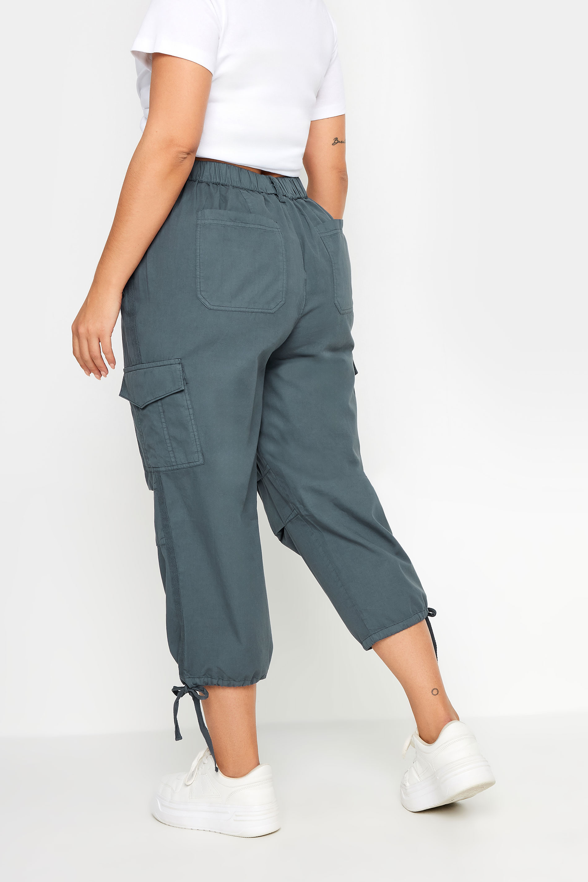 YOURS Plus Size Grey Cargo Cropped Trousers | Yours Clothing 3