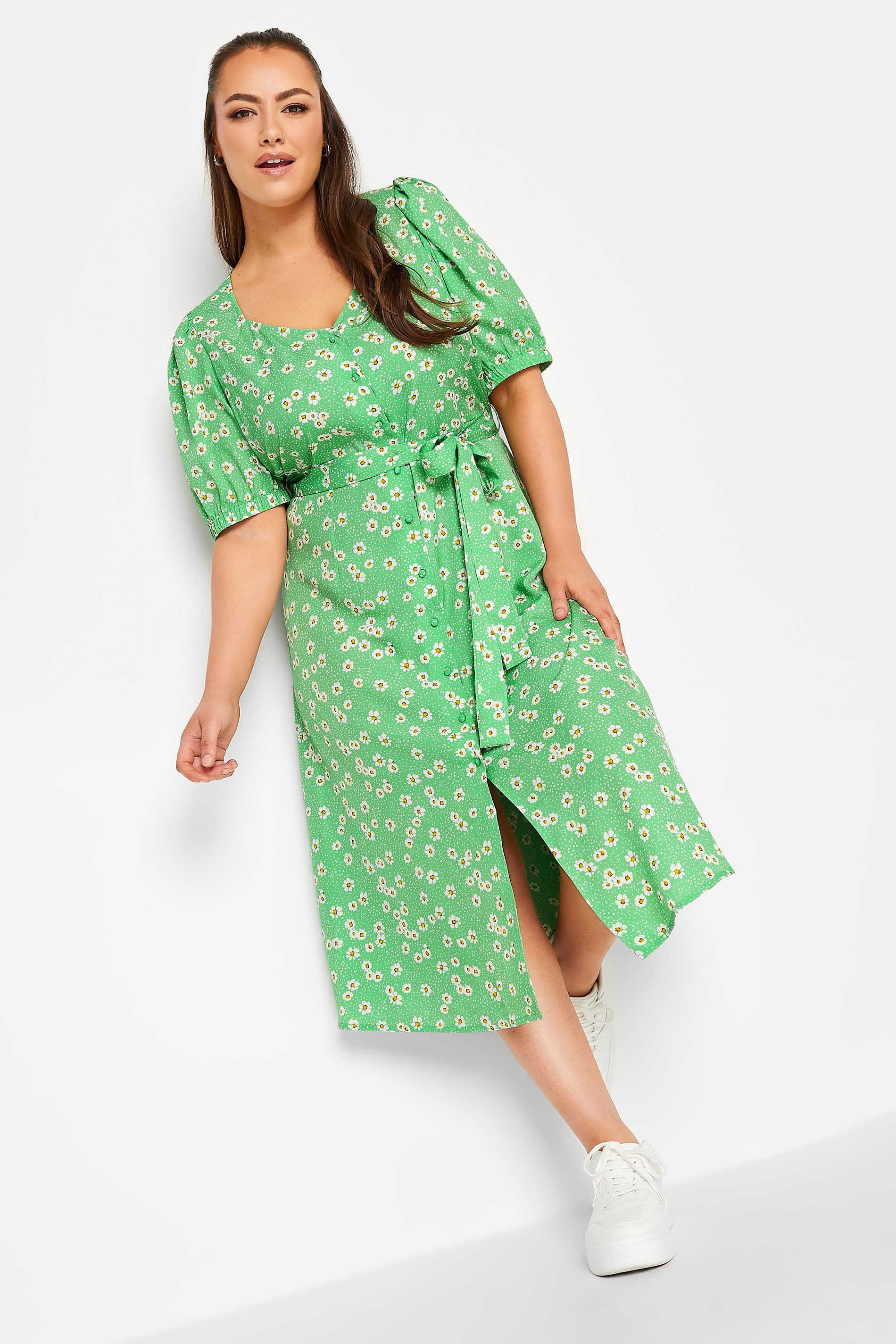 LIMITED COLLECTION Curve Green Sweetheart Neckline Floral Print Tea Dress | Yours Clothing 2