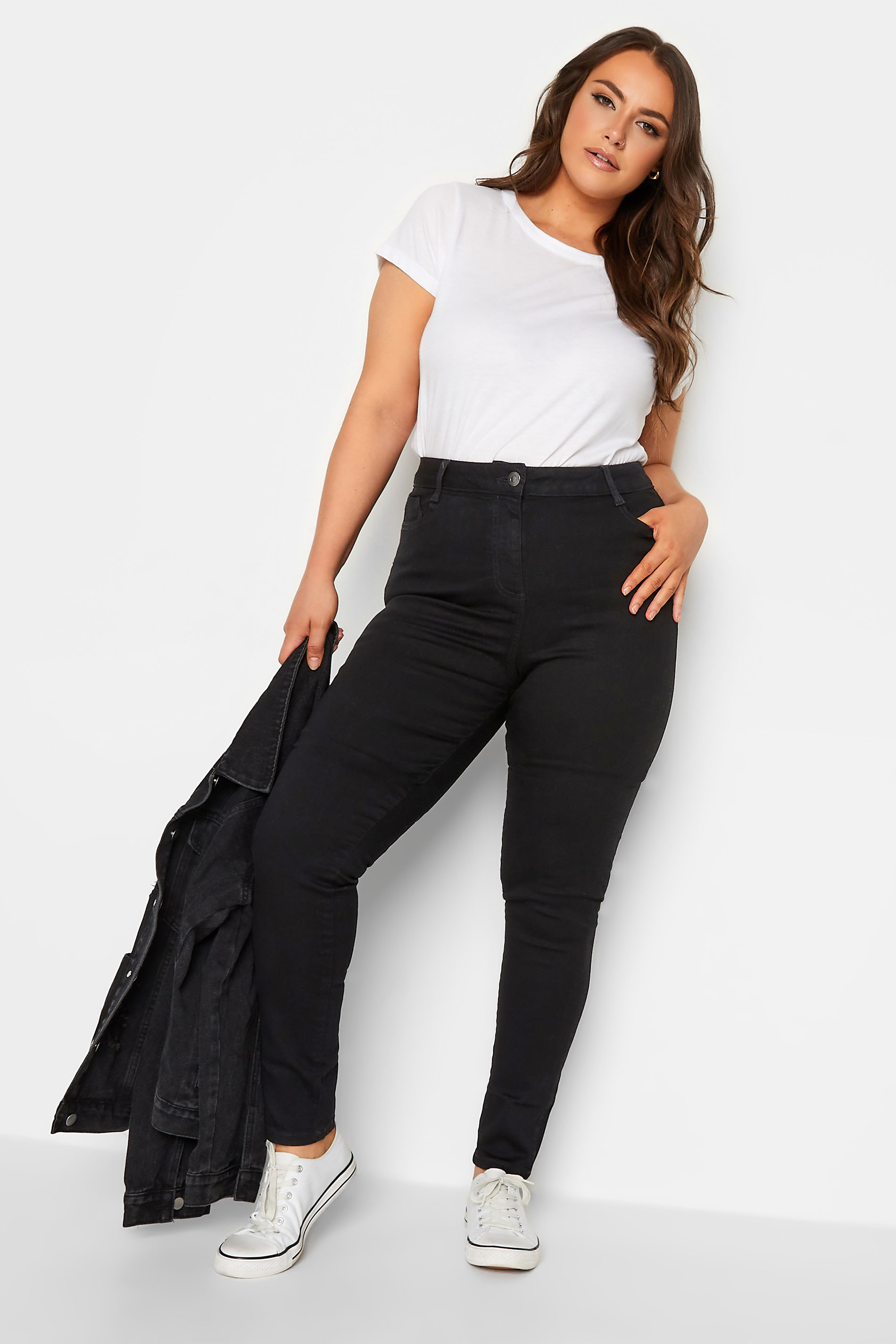 Plus Size Black Skinny Stretch AVA Jeans | Yours Clothing 3
