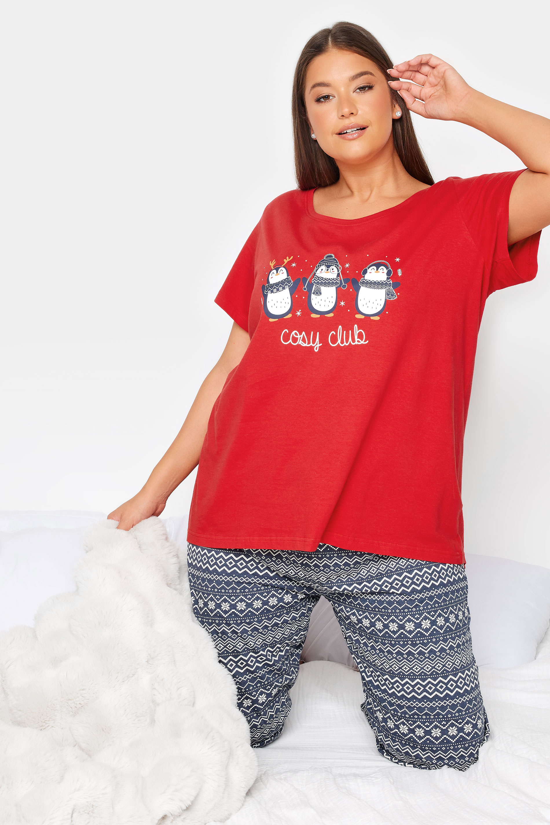 YOURS Plus Size Red 'Cosy Club' Slogan Pyjama Set | Yours Clothing 2