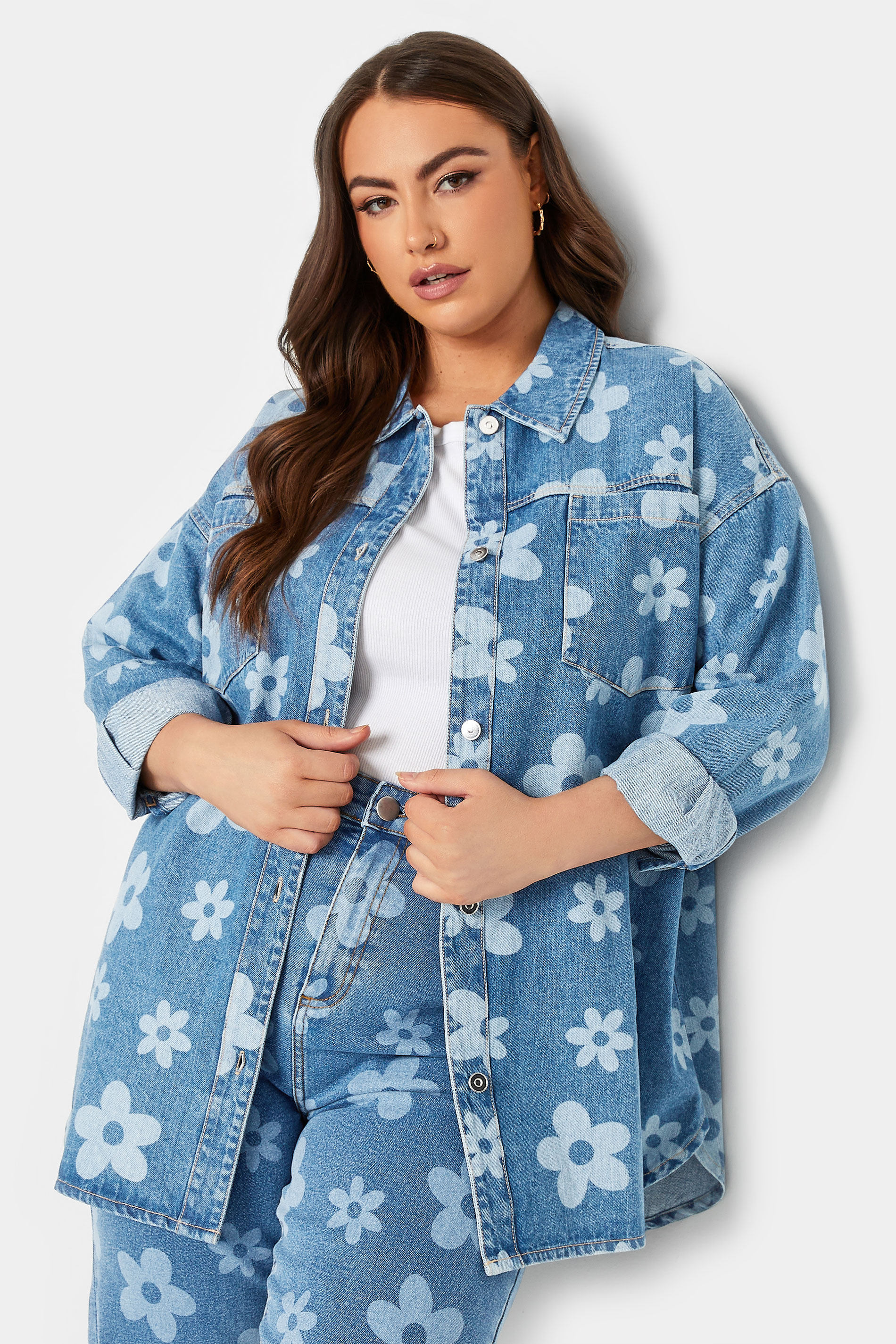 YOURS Plus Size Blue Floral Print Denim Shacket | Yours Clothing 2