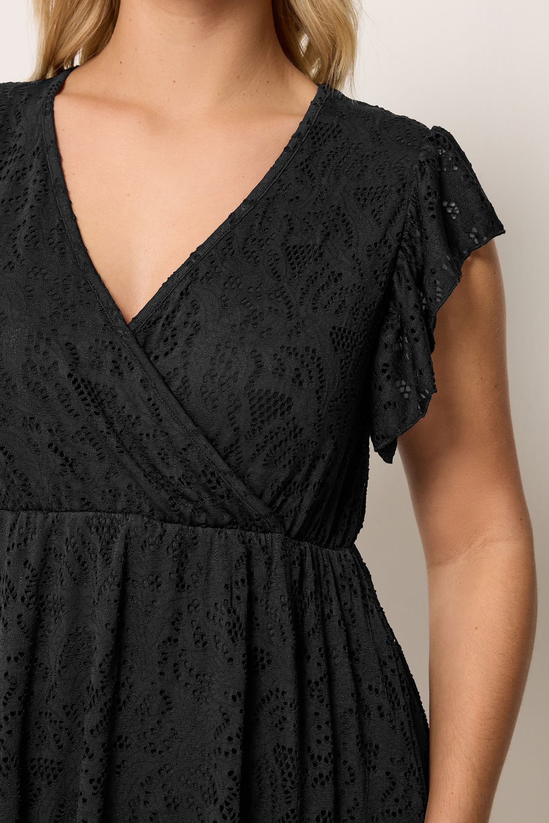 YOURS Plus Size Black Wrap Pointelle Dress | Yours Clothing 4