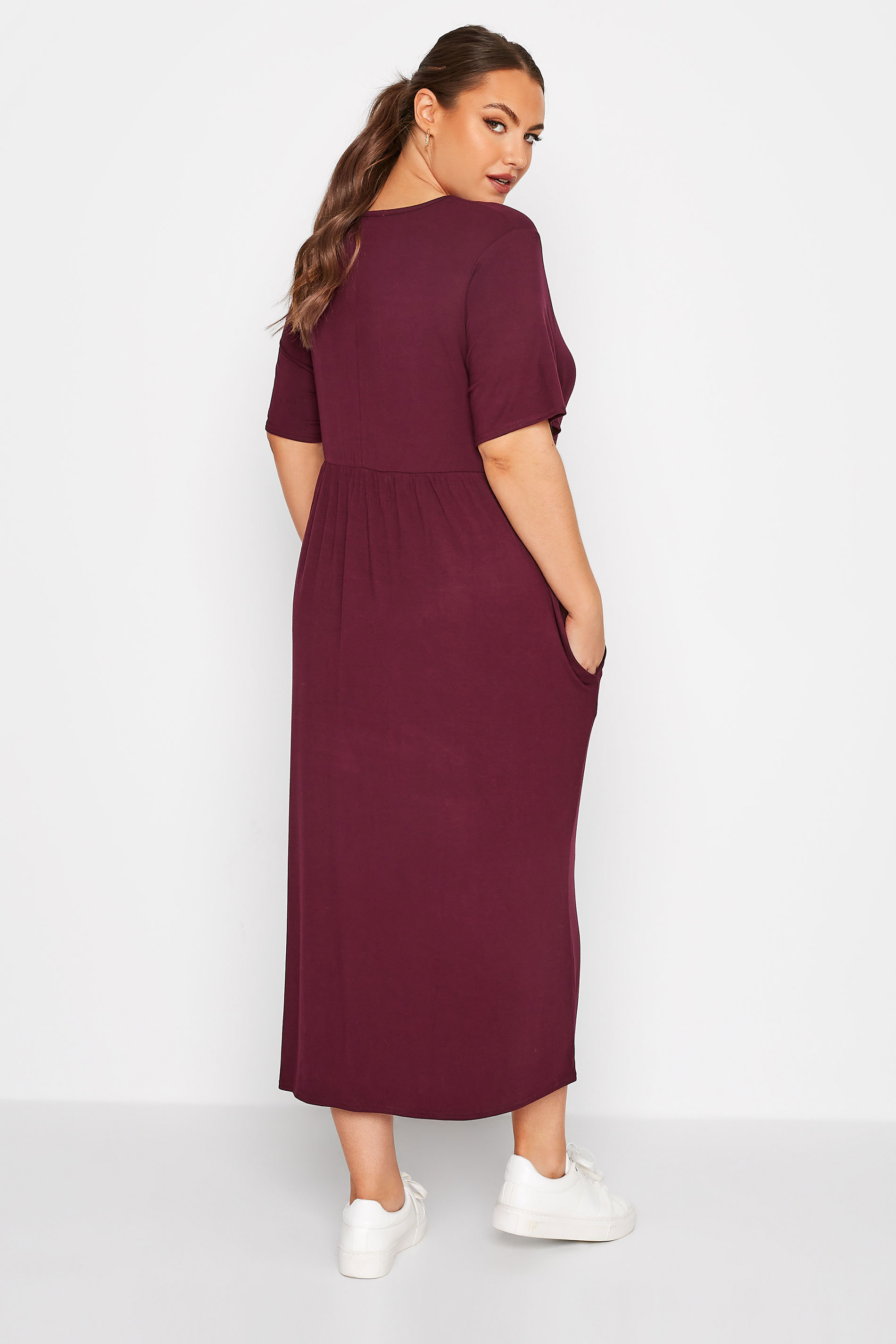 LIMITED COLLECTION Plus Size Plum Purple Throw On Maxi Dress | Yours Clothing 3