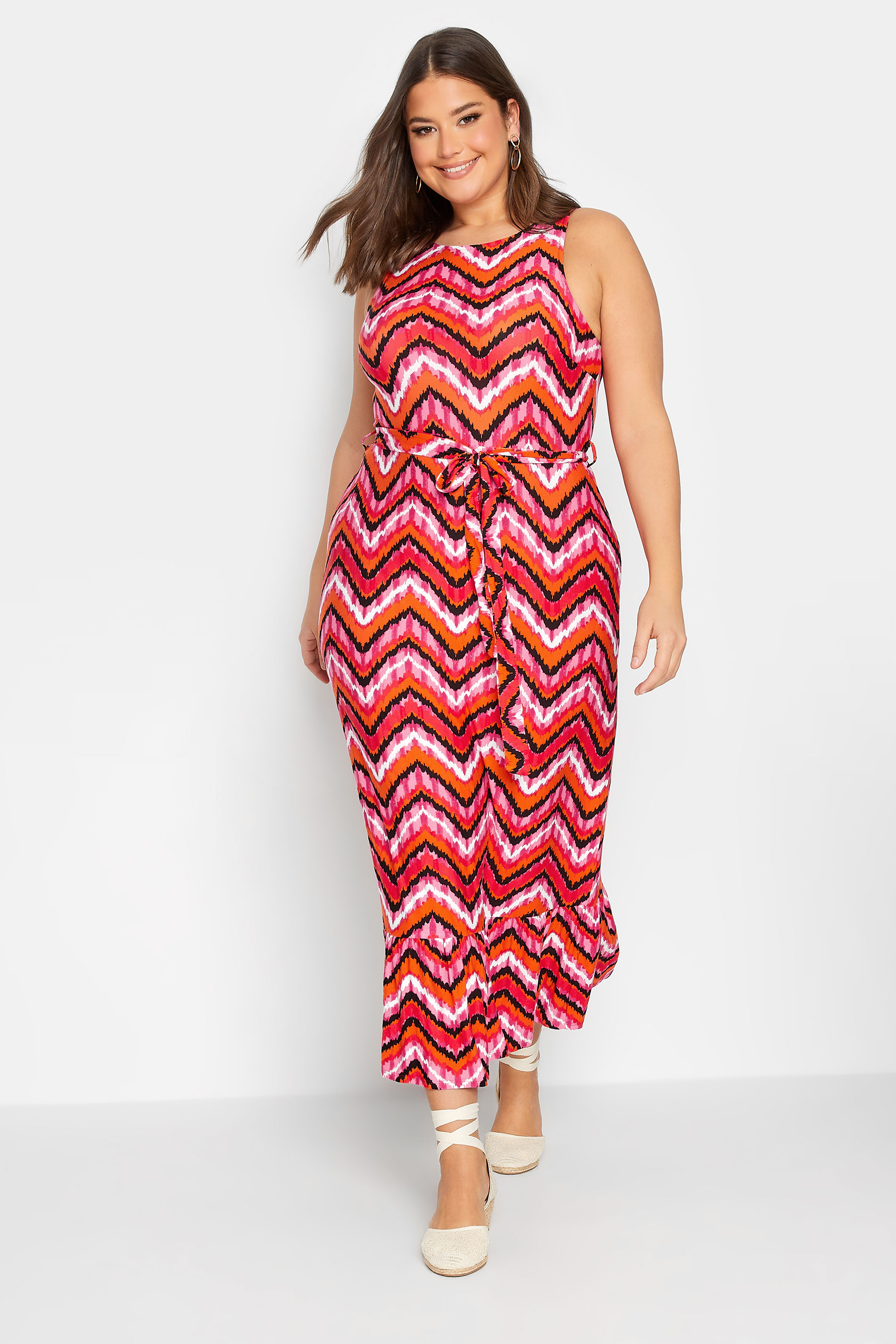 YOURS LONDON Plus Size Orange Geometric Print Tiered Maxi Dress | Yours Clothing 2