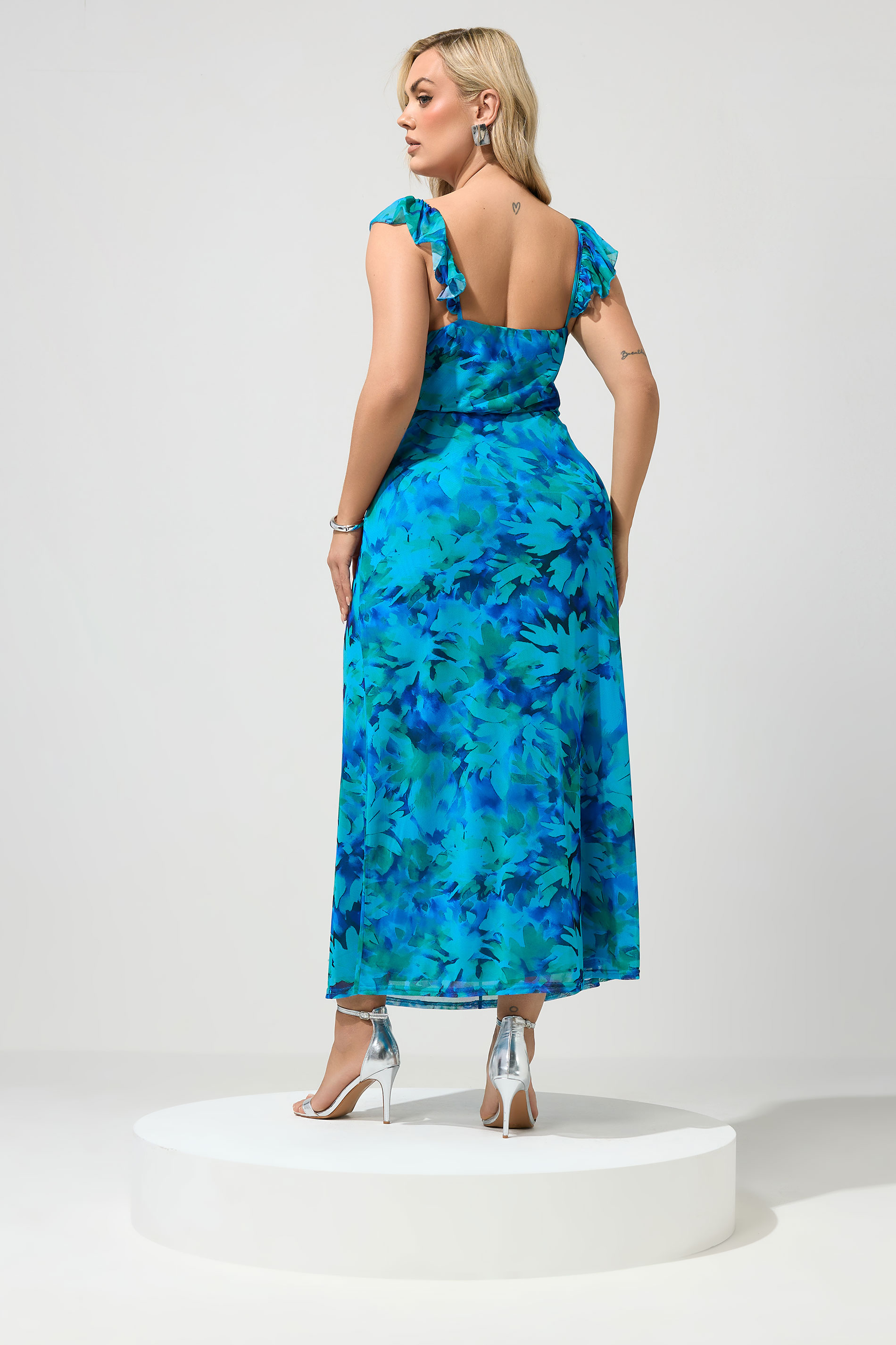 YOURS Plus Size Blue Abstract Keyhole Ruffle Dress | Yours Clothing 2