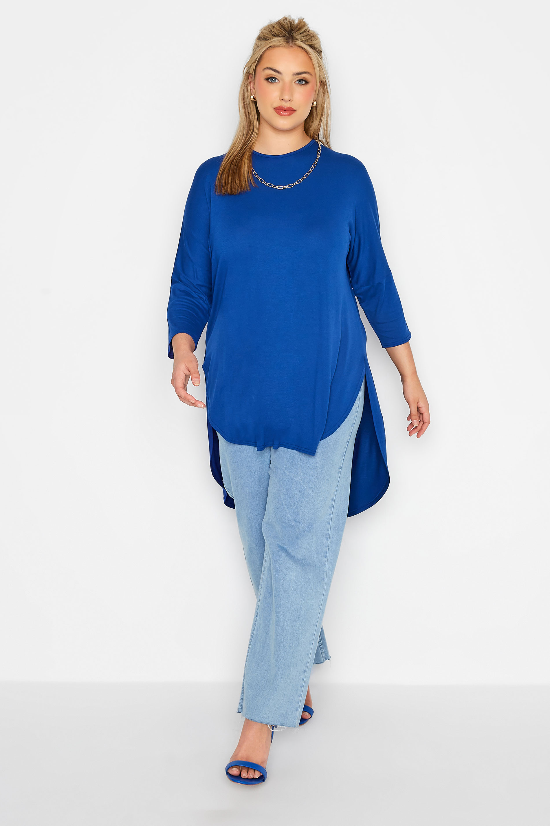 Grande taille  Tops Grande taille  Tops Ourlet Plongeant | LIMITED COLLECTION - T-Shirt Bleu Roi Manches Longues Ourlet Plongeant - IA53303