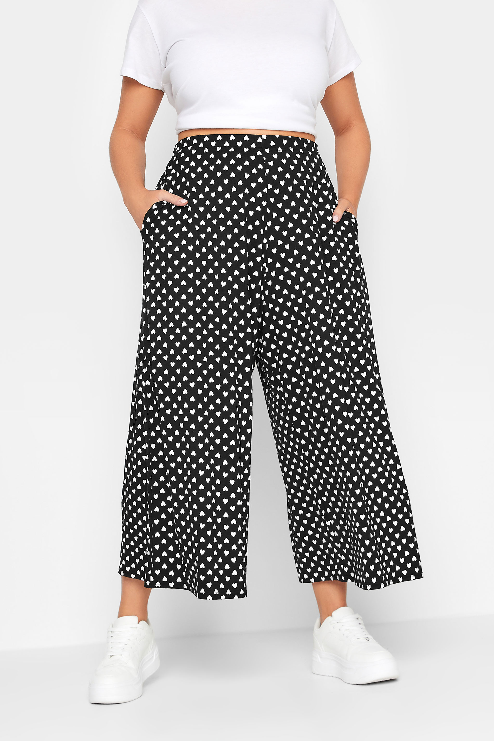 LIMITED COLLECTION Plus Size Black Extra Wide Leg Culottes | Yours Clothing  2