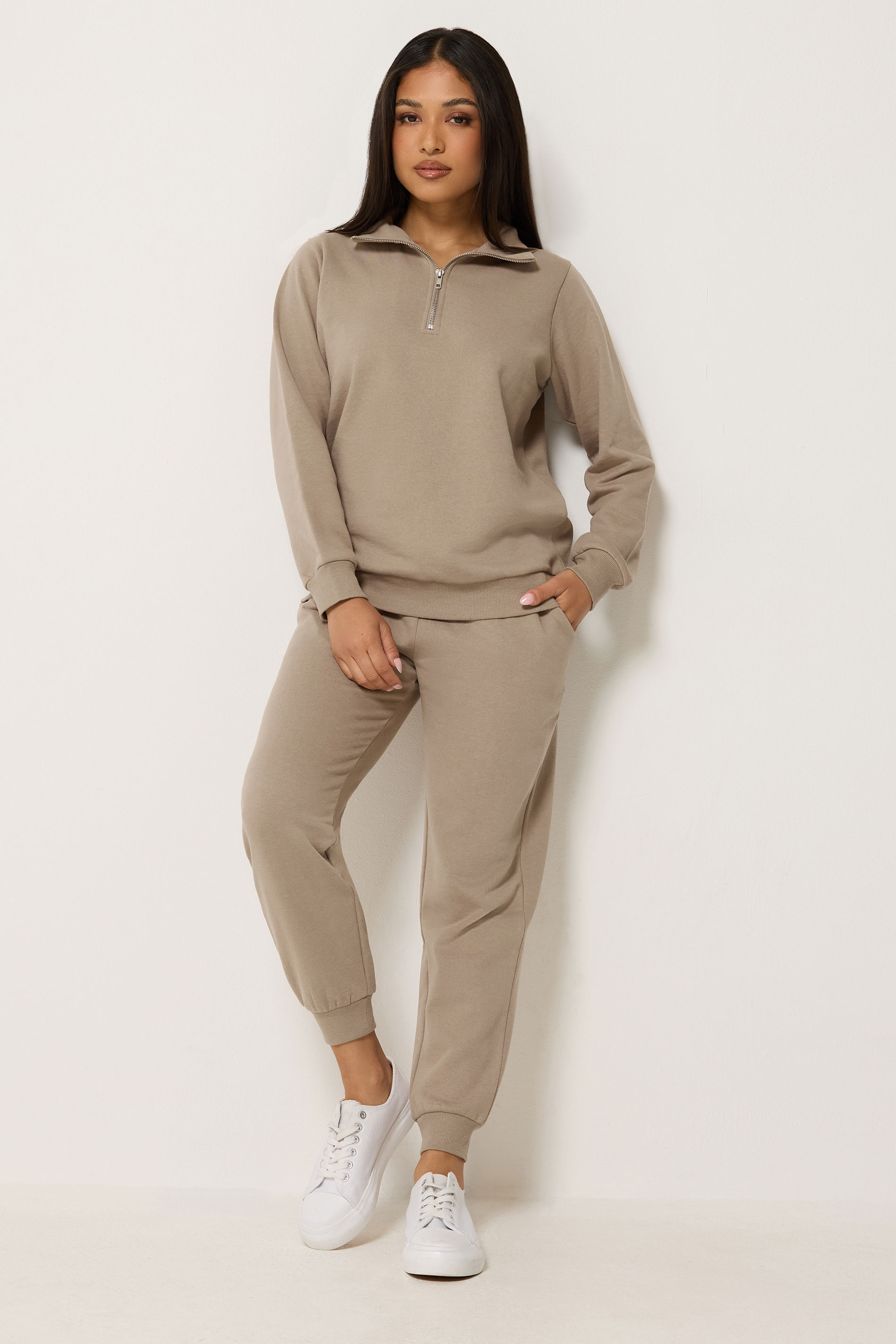 M&Co Petite Mocha Brown Cuffed Joggers | M&Co 3