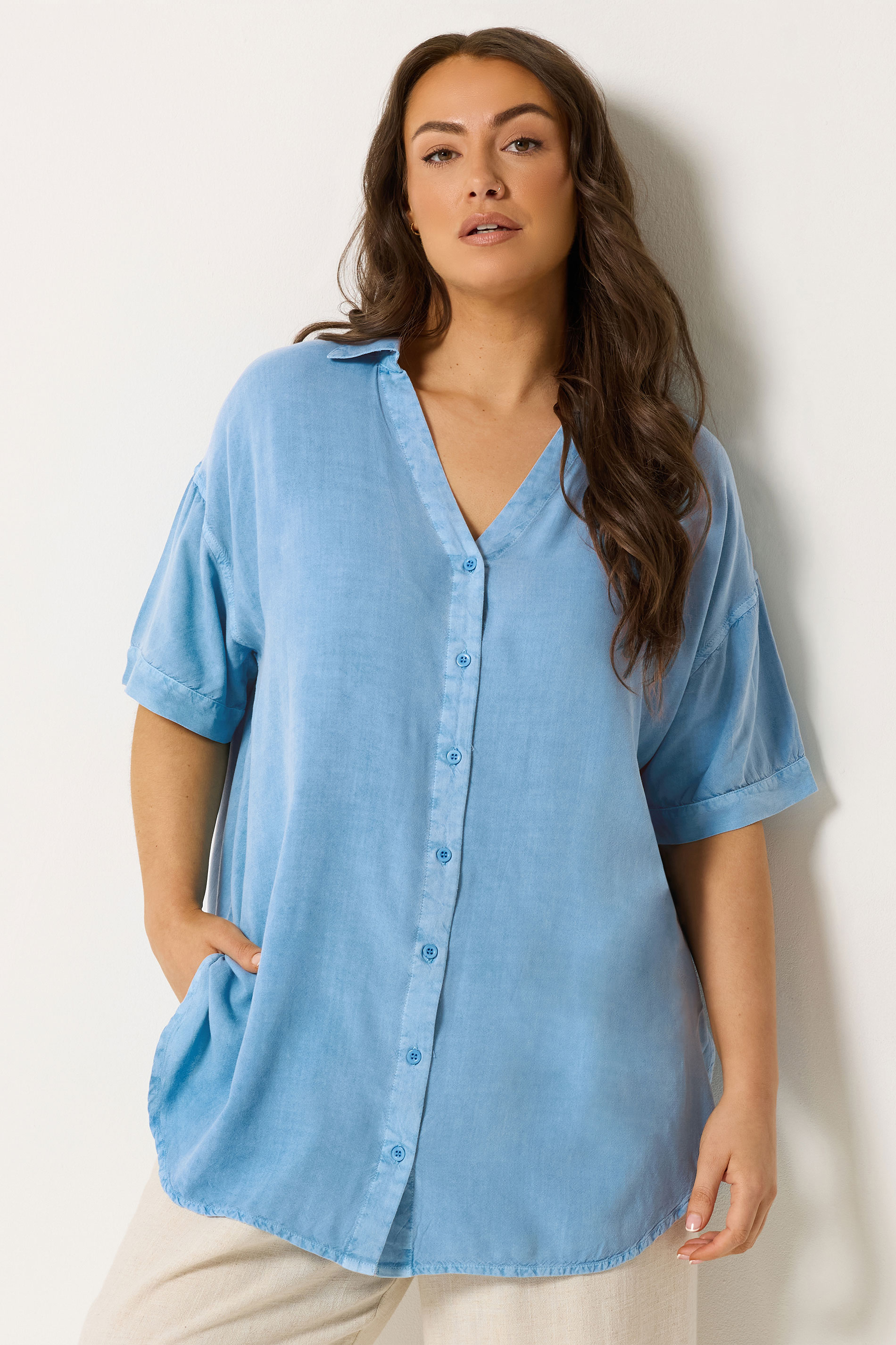 YOURS Plus Size Light Blue Short Sleeve Chambray Shirt | Yours Clothing 3