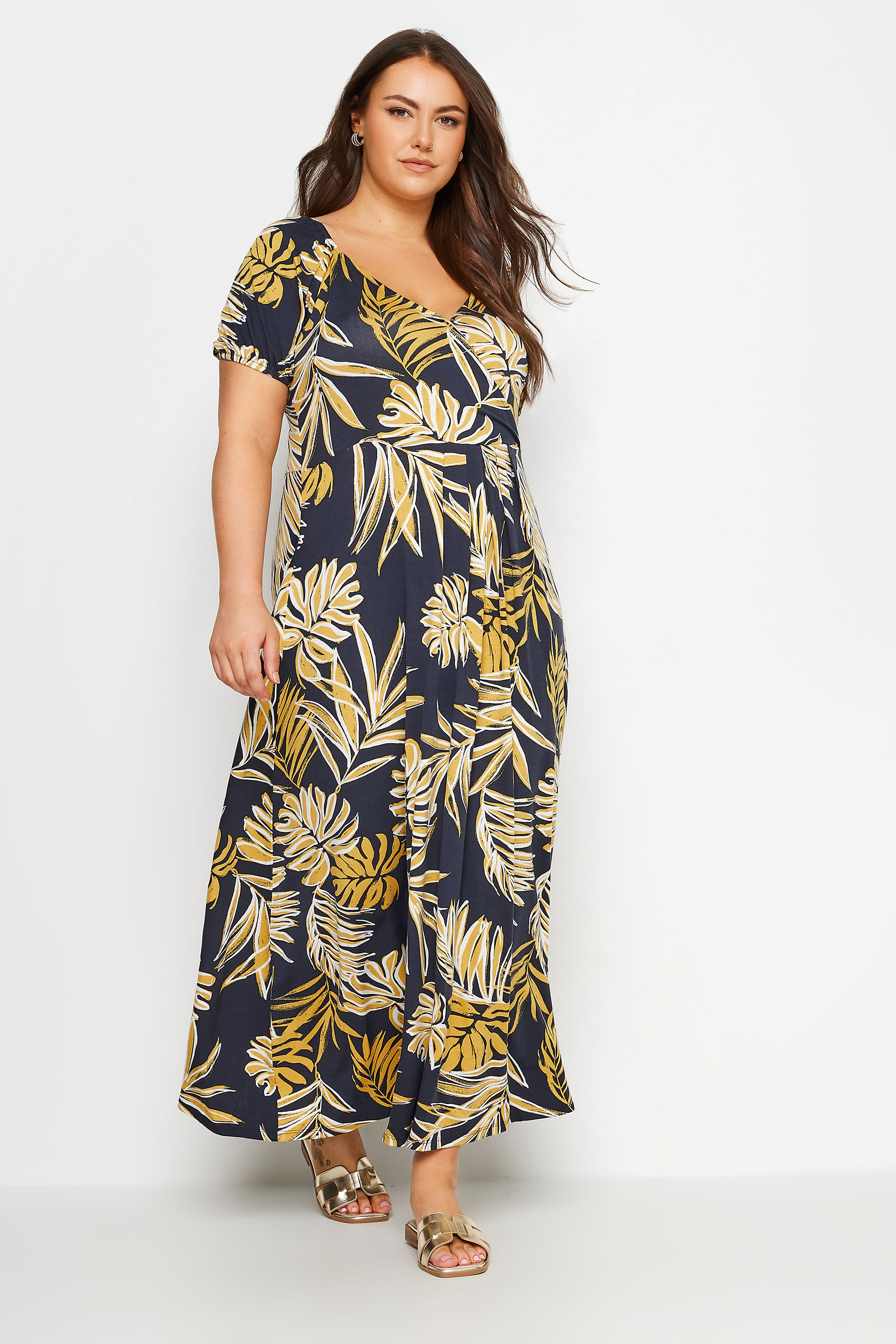 YOURS Plus Size Blue Leaf Print Tiered Maxi Dress | Yours Clothing 2