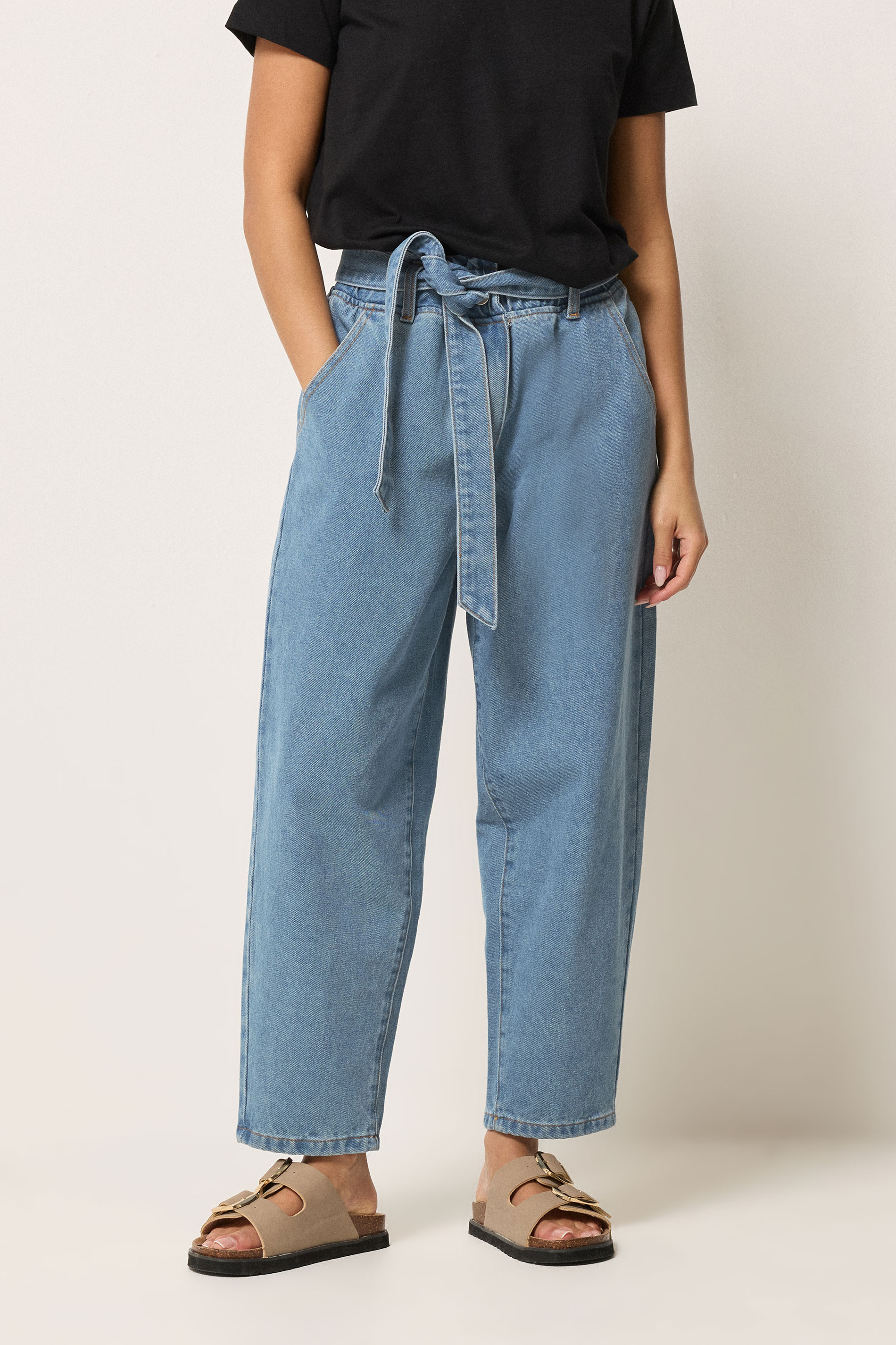 PixieGirl Petite Women's Blue Belted Barrel Jeans | PixieGirl 1