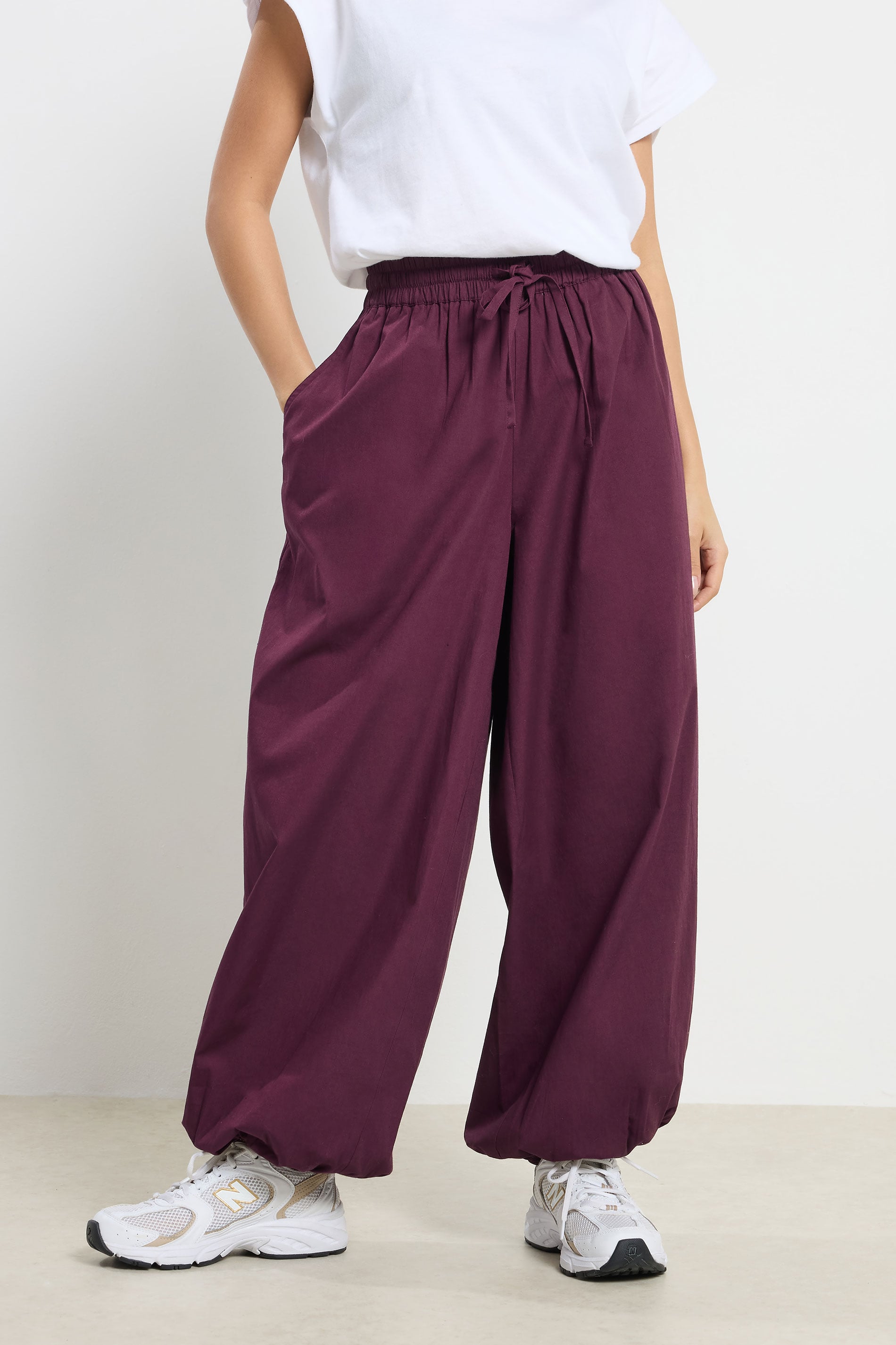 PixieGirl Petite Women's Plum Purple Cotton Cuffed Balloon Trousers | PixieGirl 1