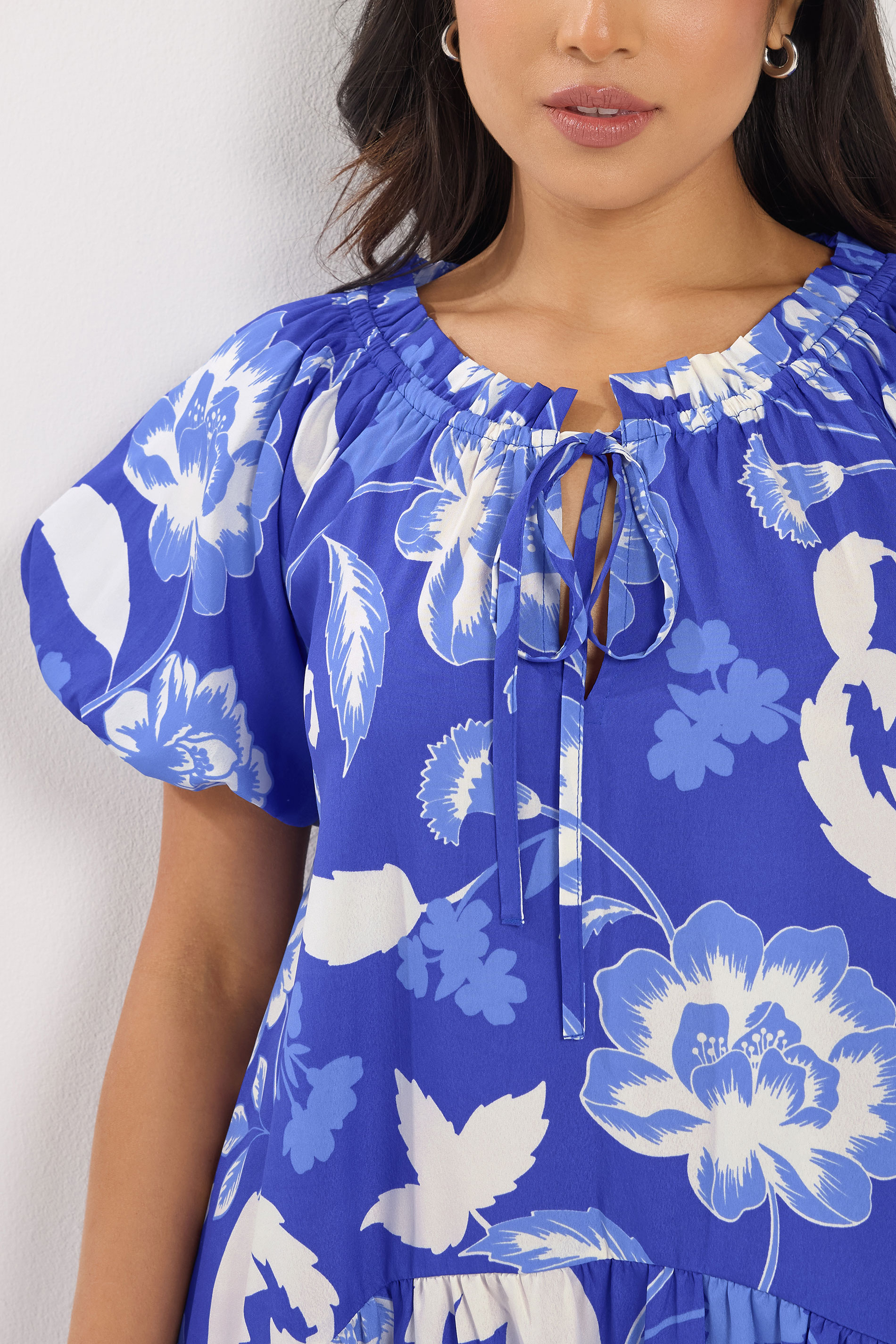 PixieGirl Petite Women's Blue Floral Tie Neck Midi Dress | PixieGirl 5