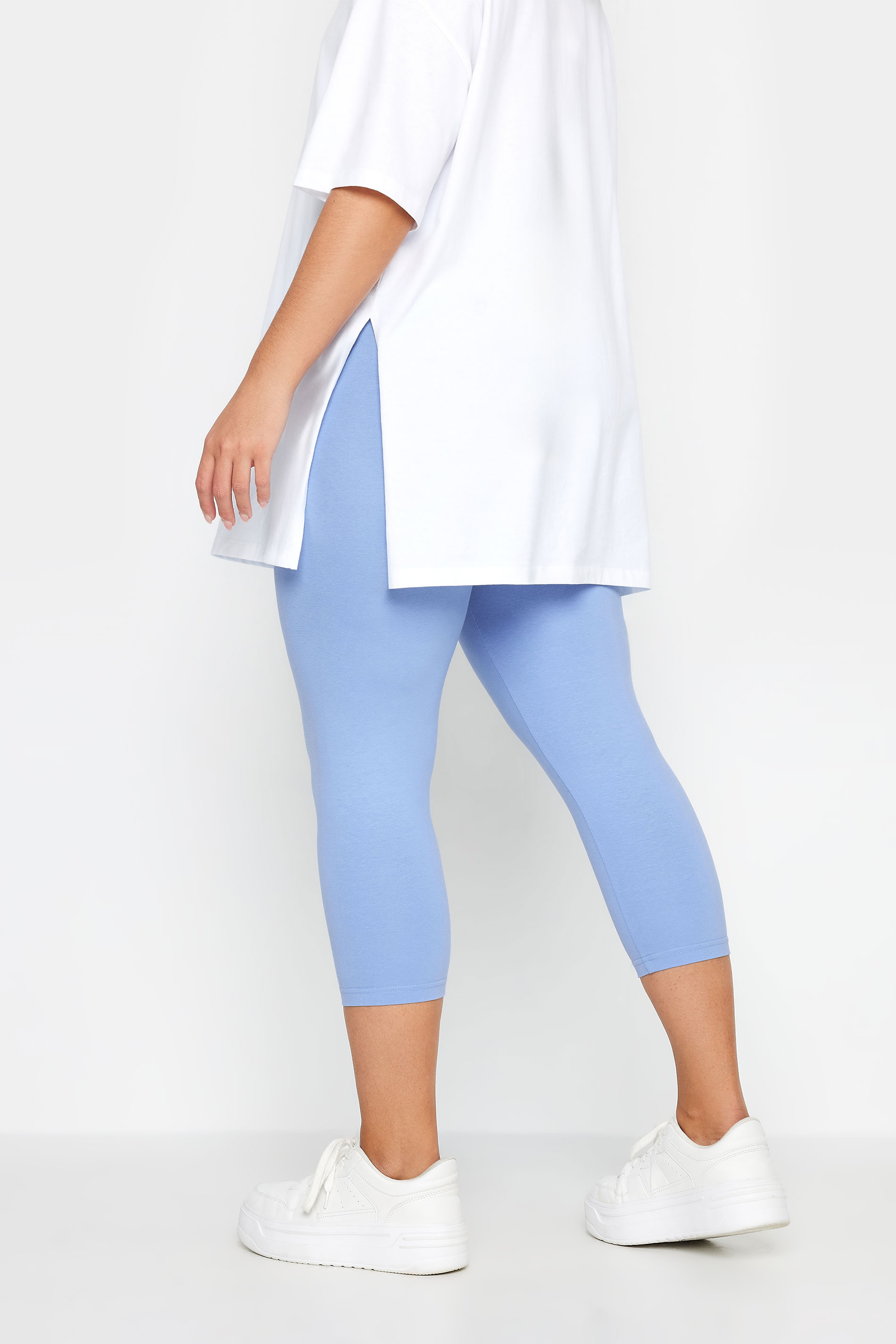 YOURS Plus Size Light Blue Cropped Leggings | Yours Clothing 3
