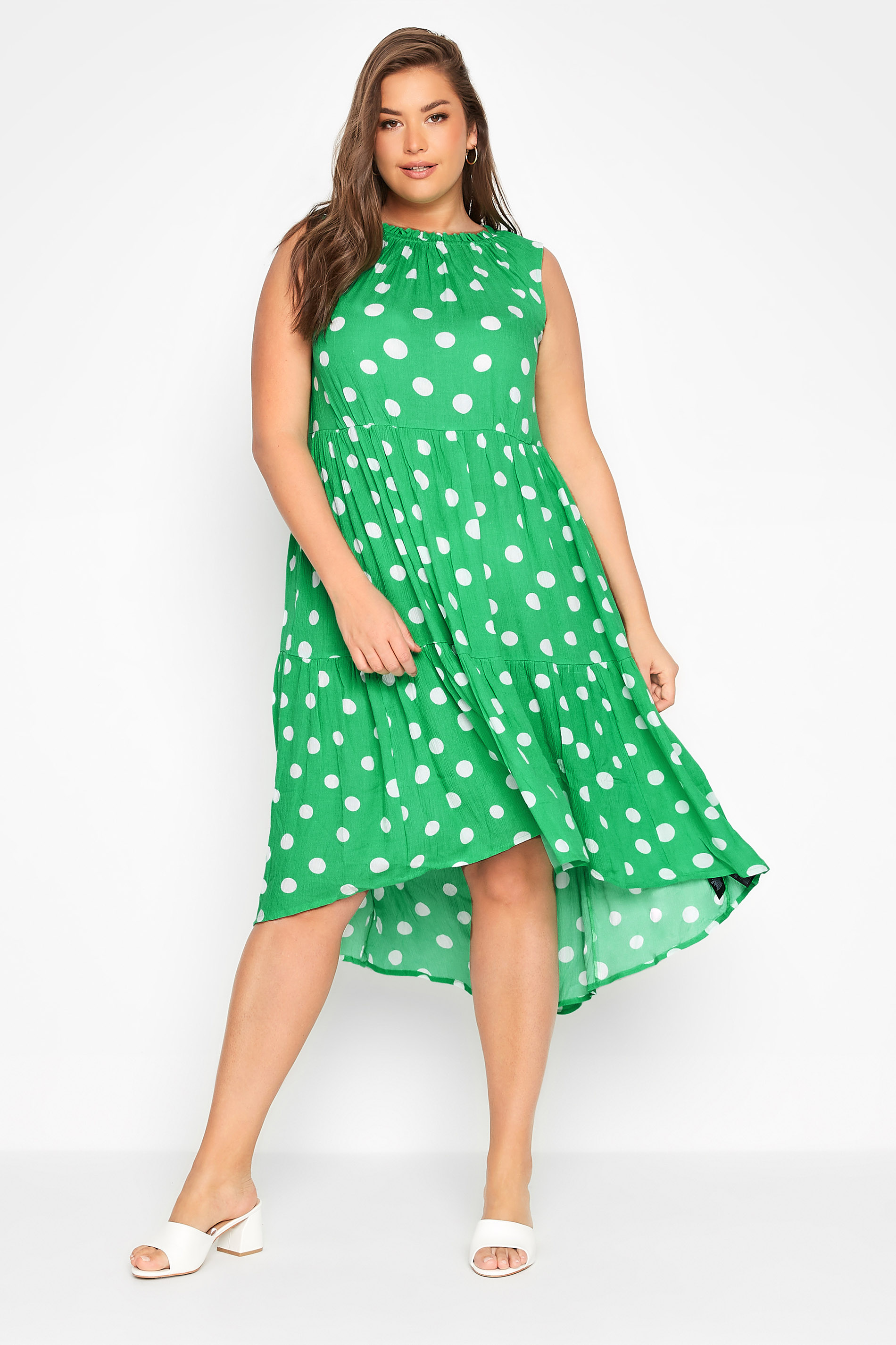 Plus Size Green Spot Print Sleeveless Crinkle Dress | Yours Clothing 1
