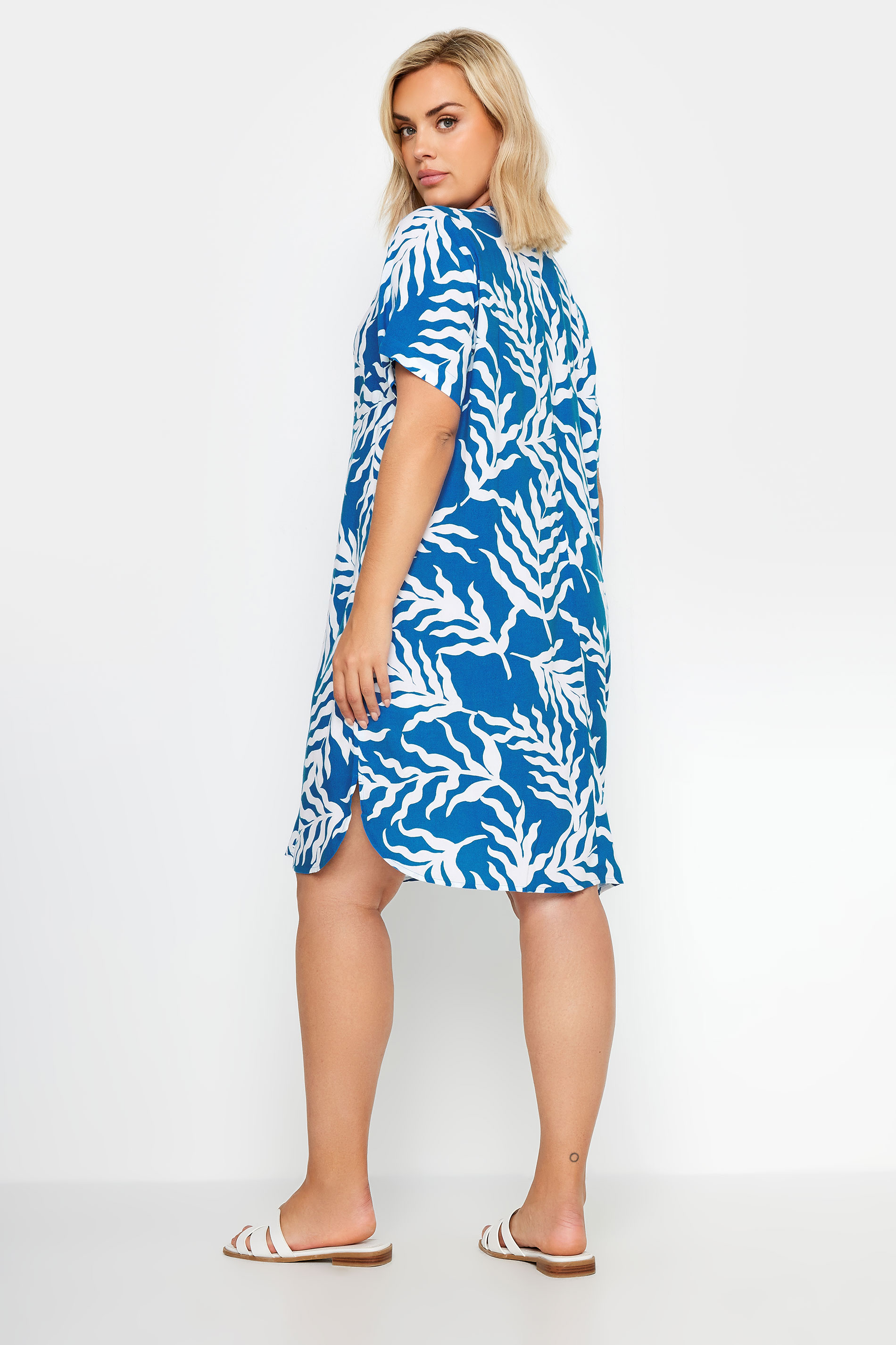 YOURS Plus Size Blue Leaf Print Tunic Dress | Yours Clothing 3