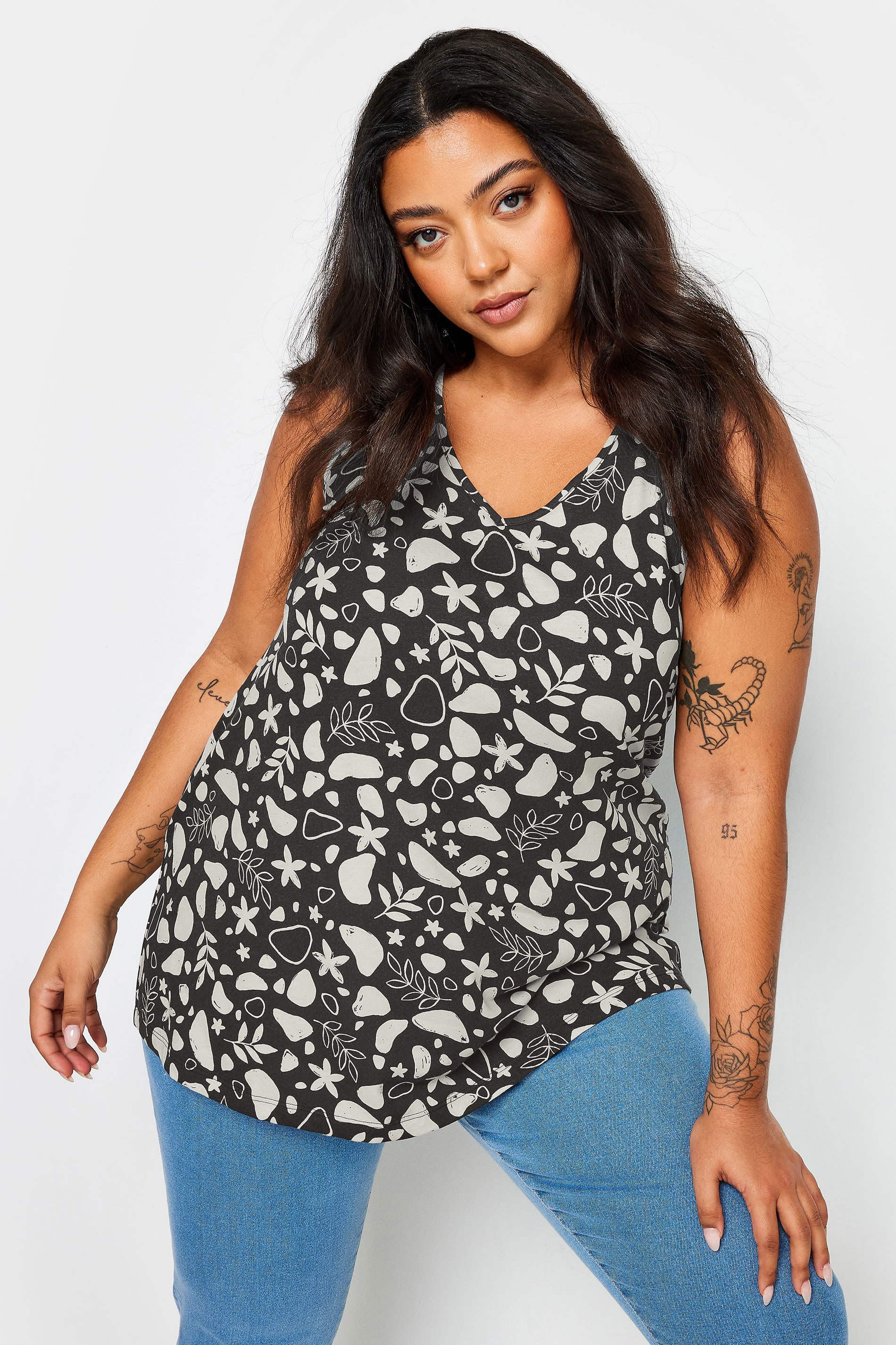 YOURS Plus Size Black Tropical Print Vest Top | Yours Clothing 2