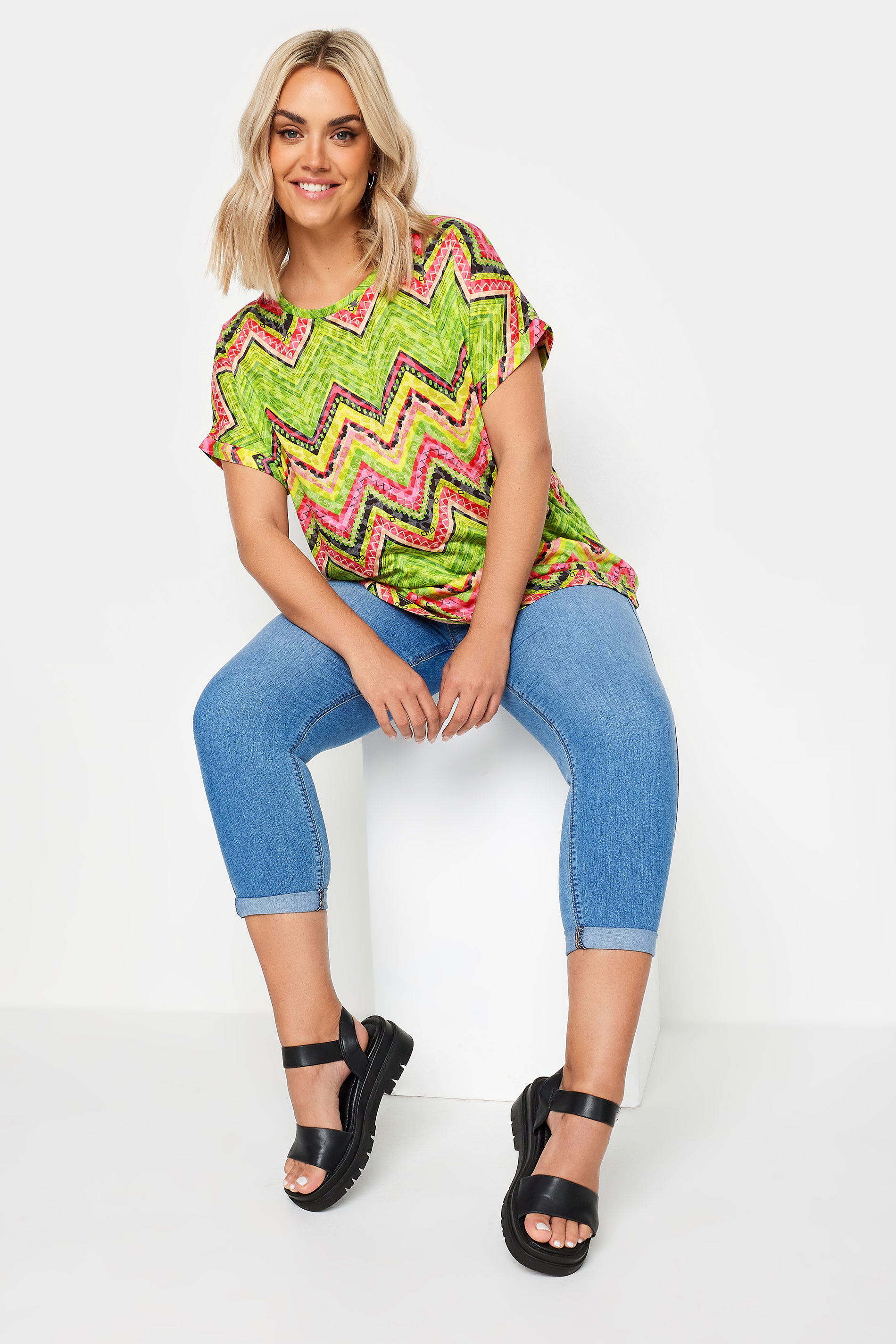 YOURS Plus Size Green Geometric Print T-Shirt | Yours Clothing 2