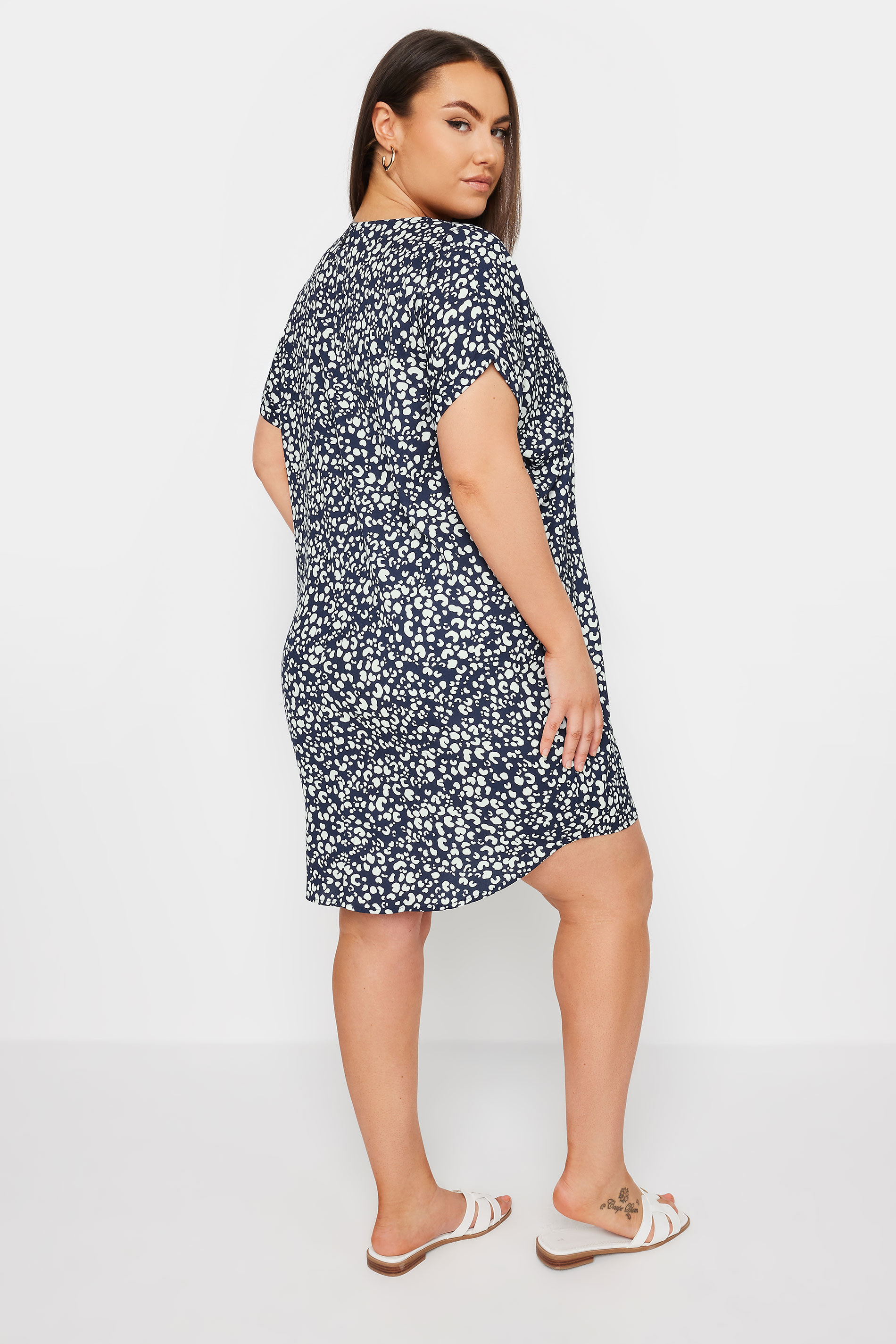 YOURS Plus Size Navy Blue Leopard Print Shift Dress | Yours Clothing 3