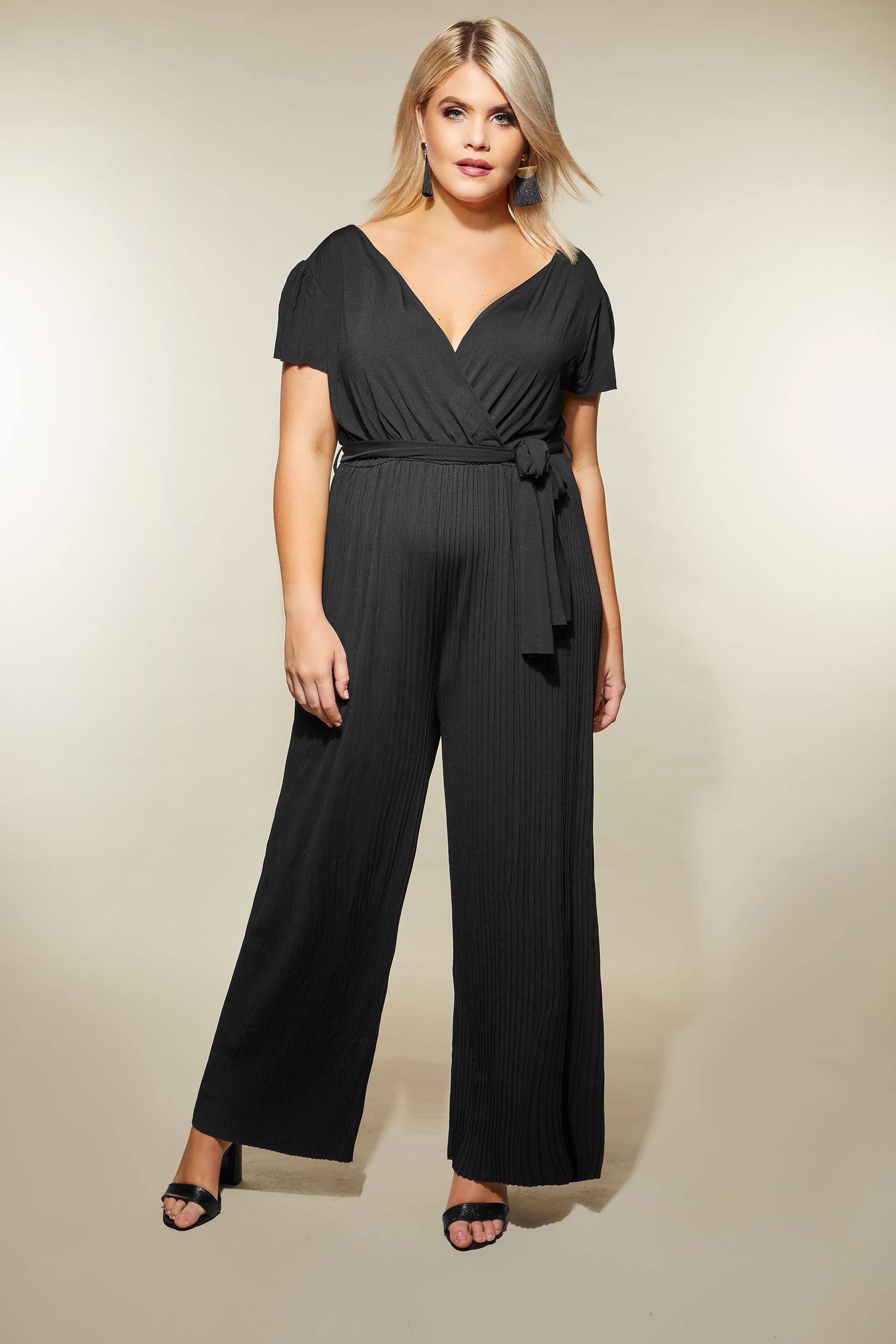 AX PARIS CURVE Black Pleated Jumpsuit With Cap Sleeves, Plus size 16 to 26