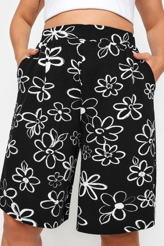 YOURS Plus Size Black Floral Doodle Print Pull On Shorts | Yours Clothing 4