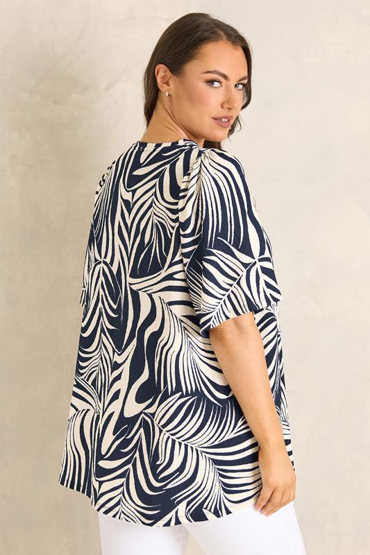 EVANS Plus Size Navy Blue Leaf Print Pleat Front Top | Evans  2