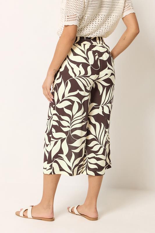 M&Co Petite Purple Leaf Print Cropped Trousers 2