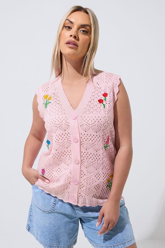 LIMITED COLLECTION – Geblümte Strickweste in Rosa
