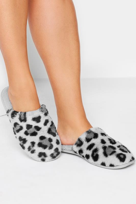  Grande Taille Grey Leopard Print Mule Slippers In Wide E Fit