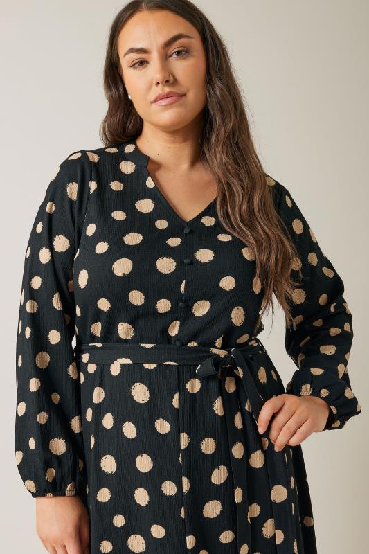 EVANS Plus Size Black Spot Print Split Front Dress | Evans 5